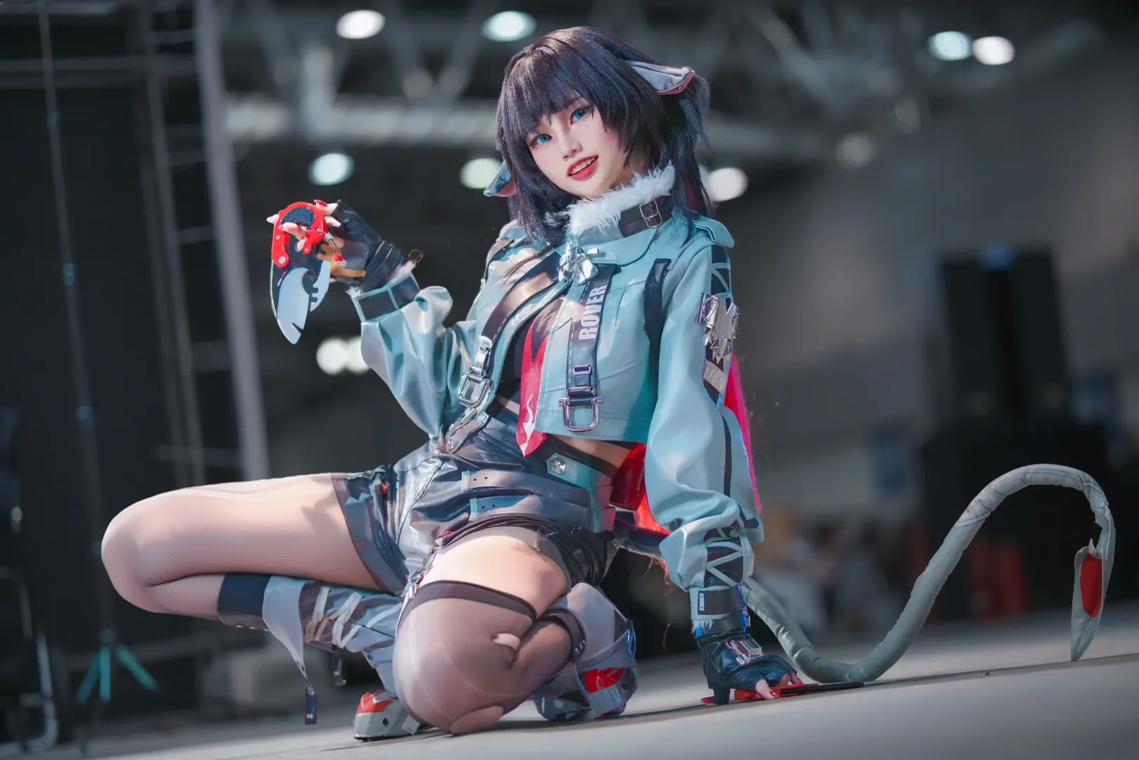 【简杜cos】绝区零特工造型的漫展场照与动作分享 - 第 3 张