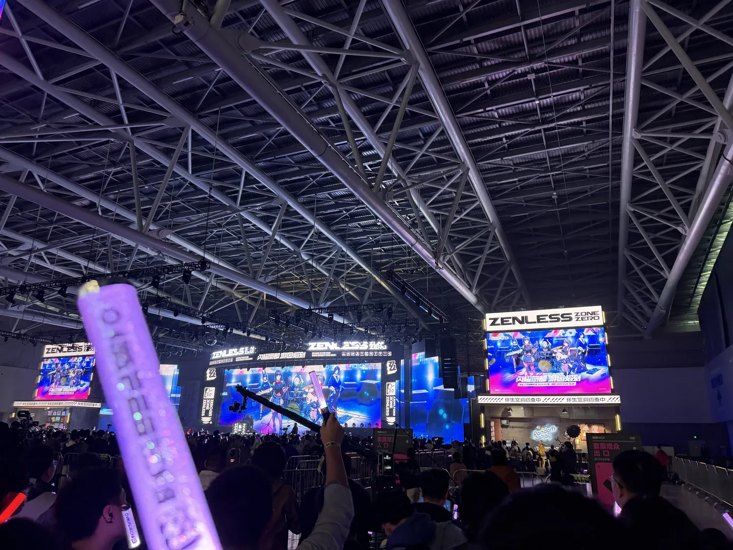 【ビビアン コスプレ】「ゼンレスゾーンゼロ Fes」オフラインイベントの没入型イベント巡りとロス期間 - 5 枚目
