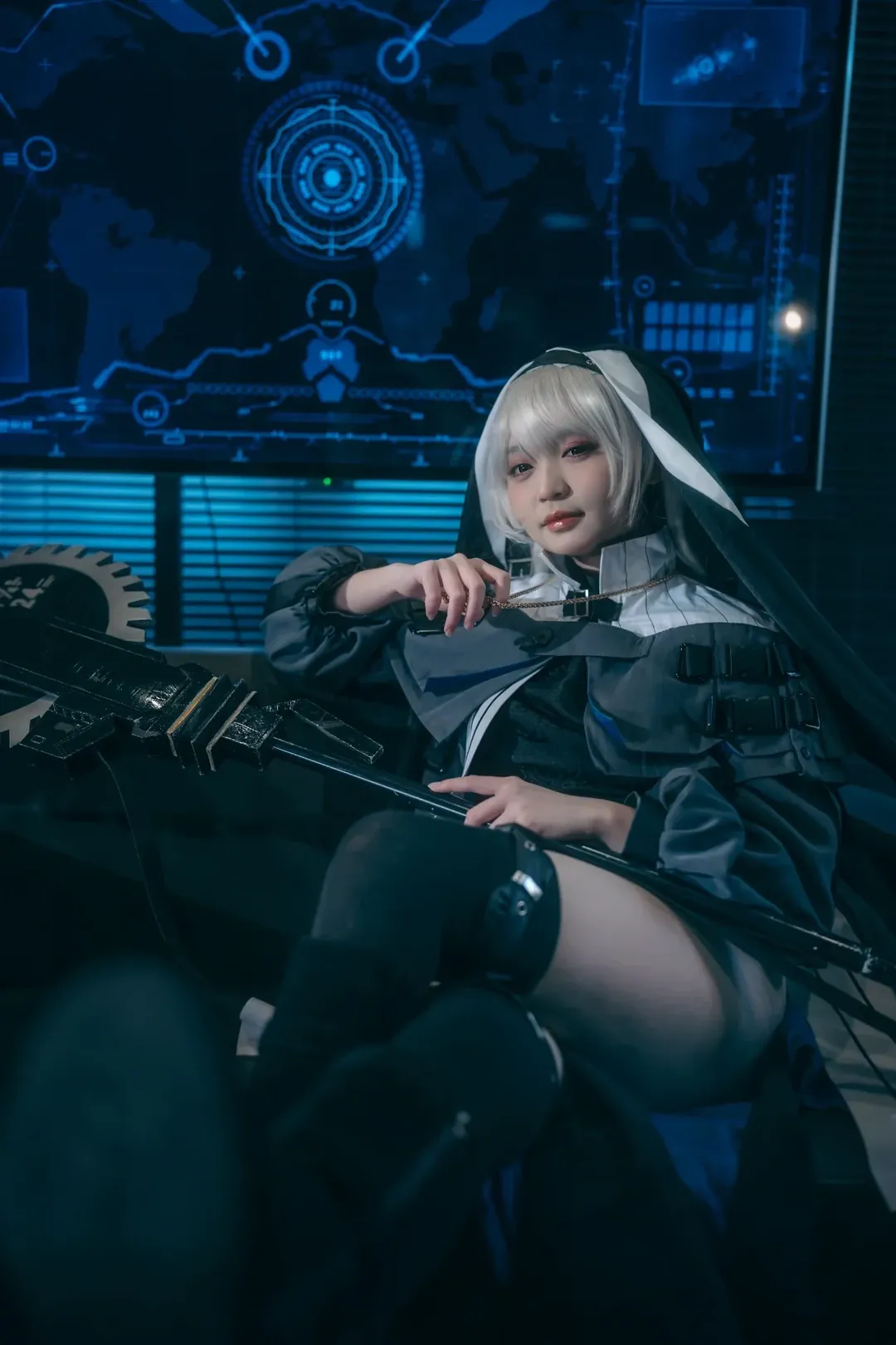 【幽灵鲨cos】明日方舟里的切割者，暗室里的冷艳修女 - 第 7 张