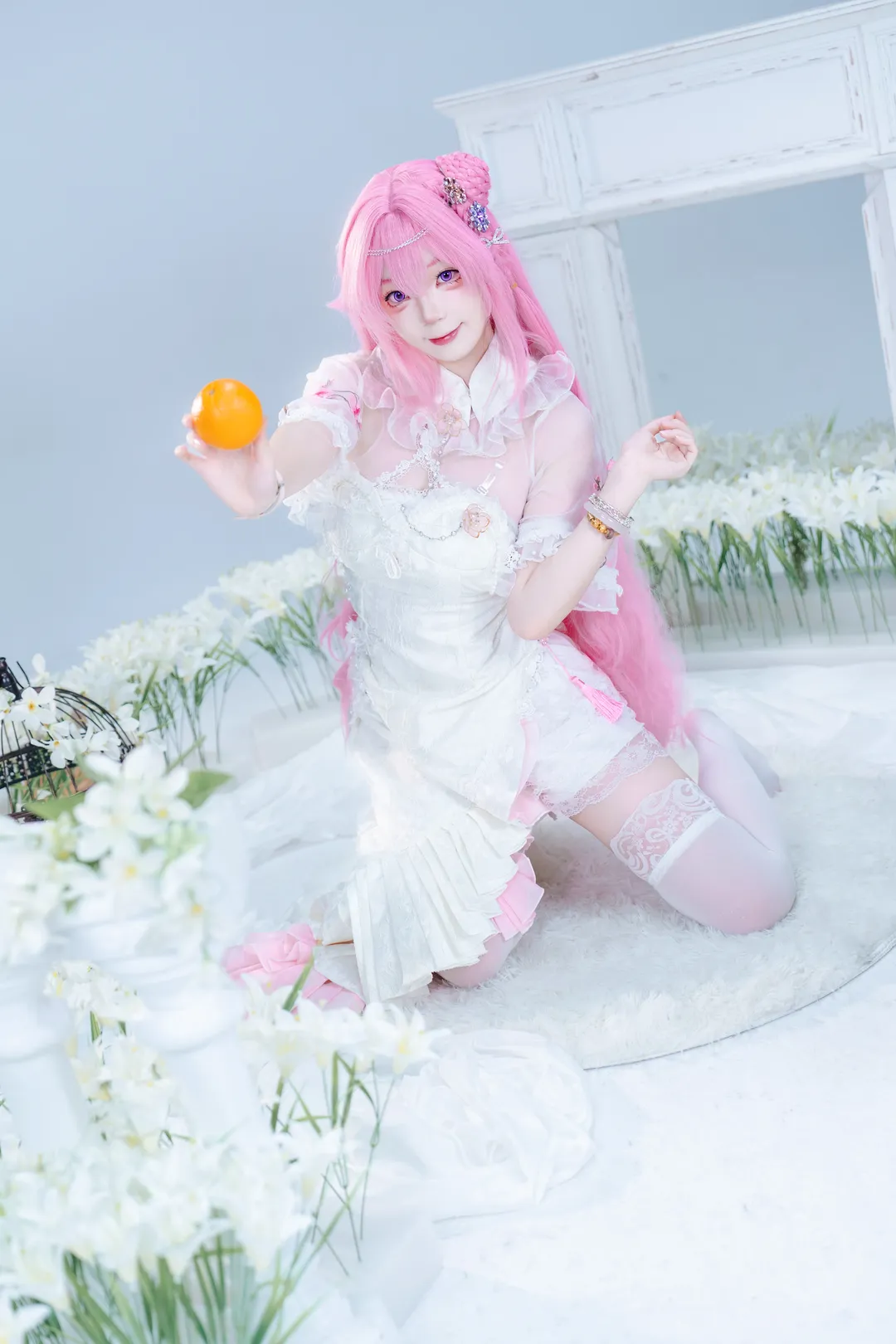 【桃乐丝cos】Nikke女神登场，白丝与旗袍的梦幻搭配 - 第 1 张