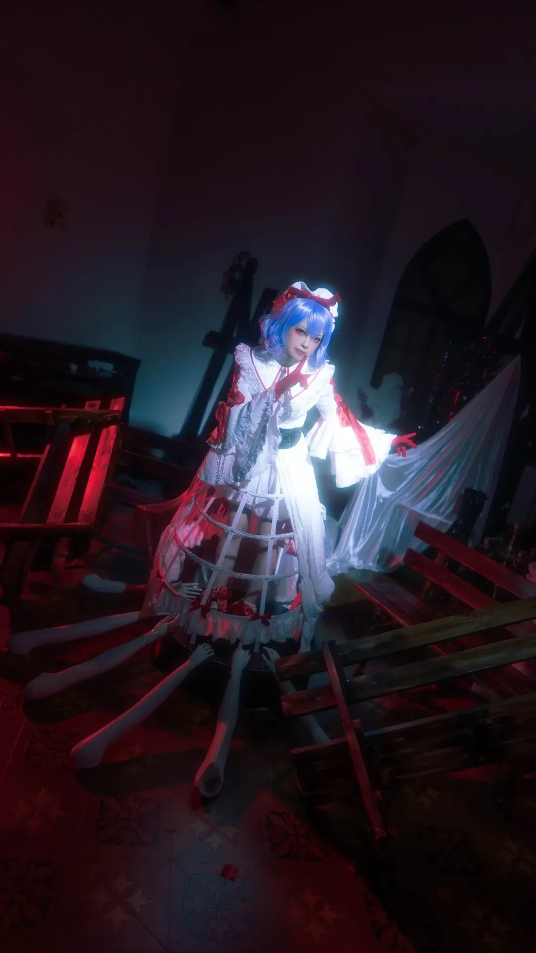 【レミリアコスプレ】暗夜に現る赤と青の悪魔、荘厳にして妖美な降臨 - 5 枚目