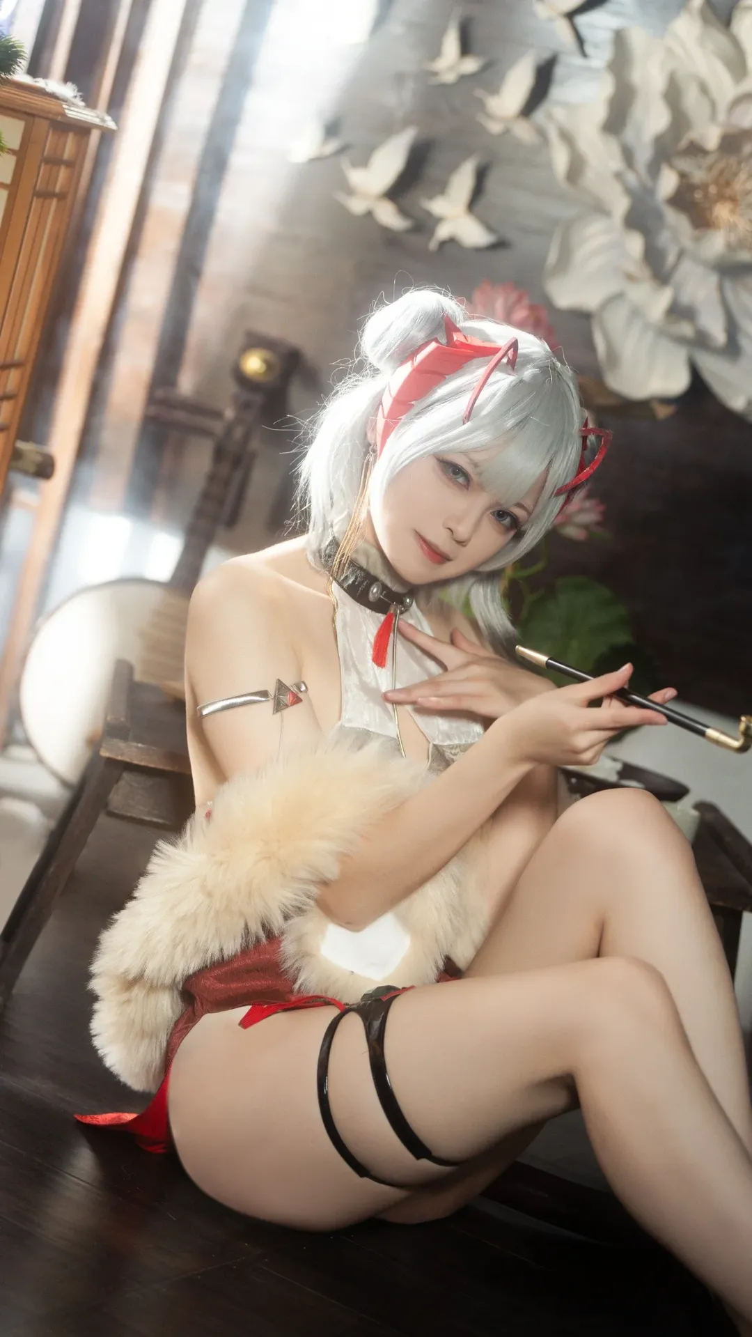 【明日方舟cos】和风影棚里的白发少女正片分享 - 第 1 张