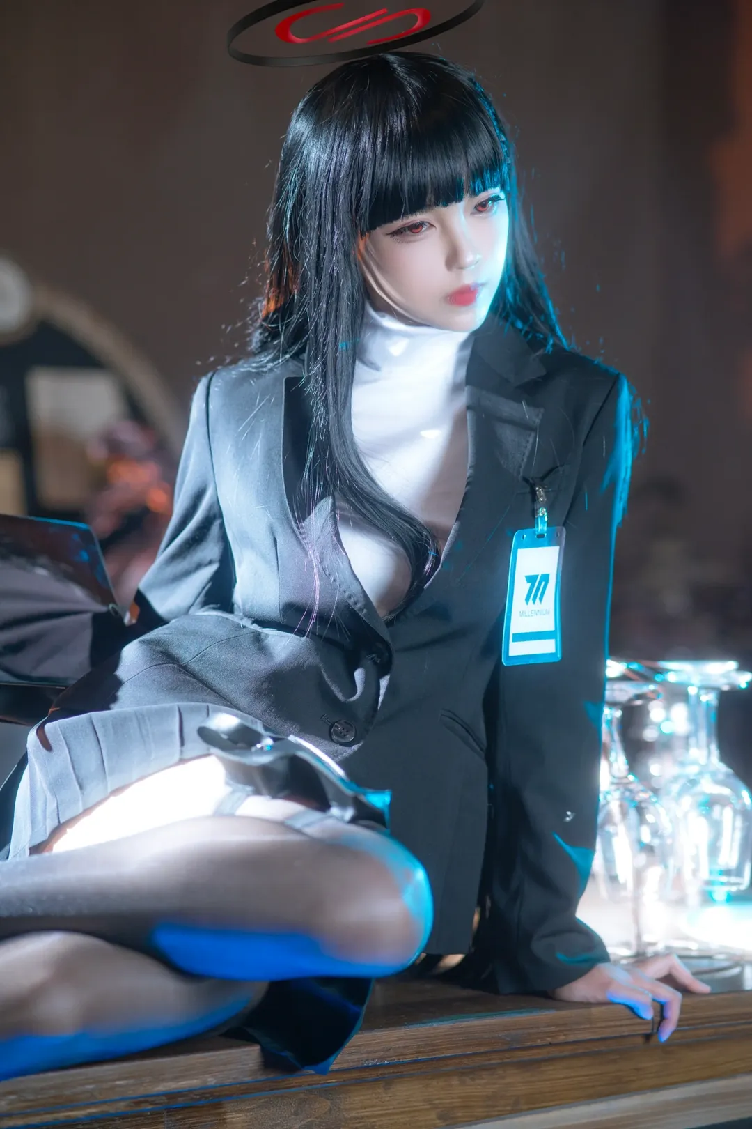 【Tsukatsuki Rio cosplay】Cool Elegance of Millennium's Senior Executive in Blue Archive - Image 9
