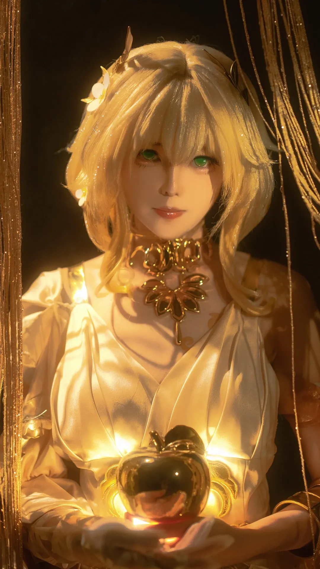 【阿格莱雅cos】崩坏星穹铁道里的静谧辉光与白纱