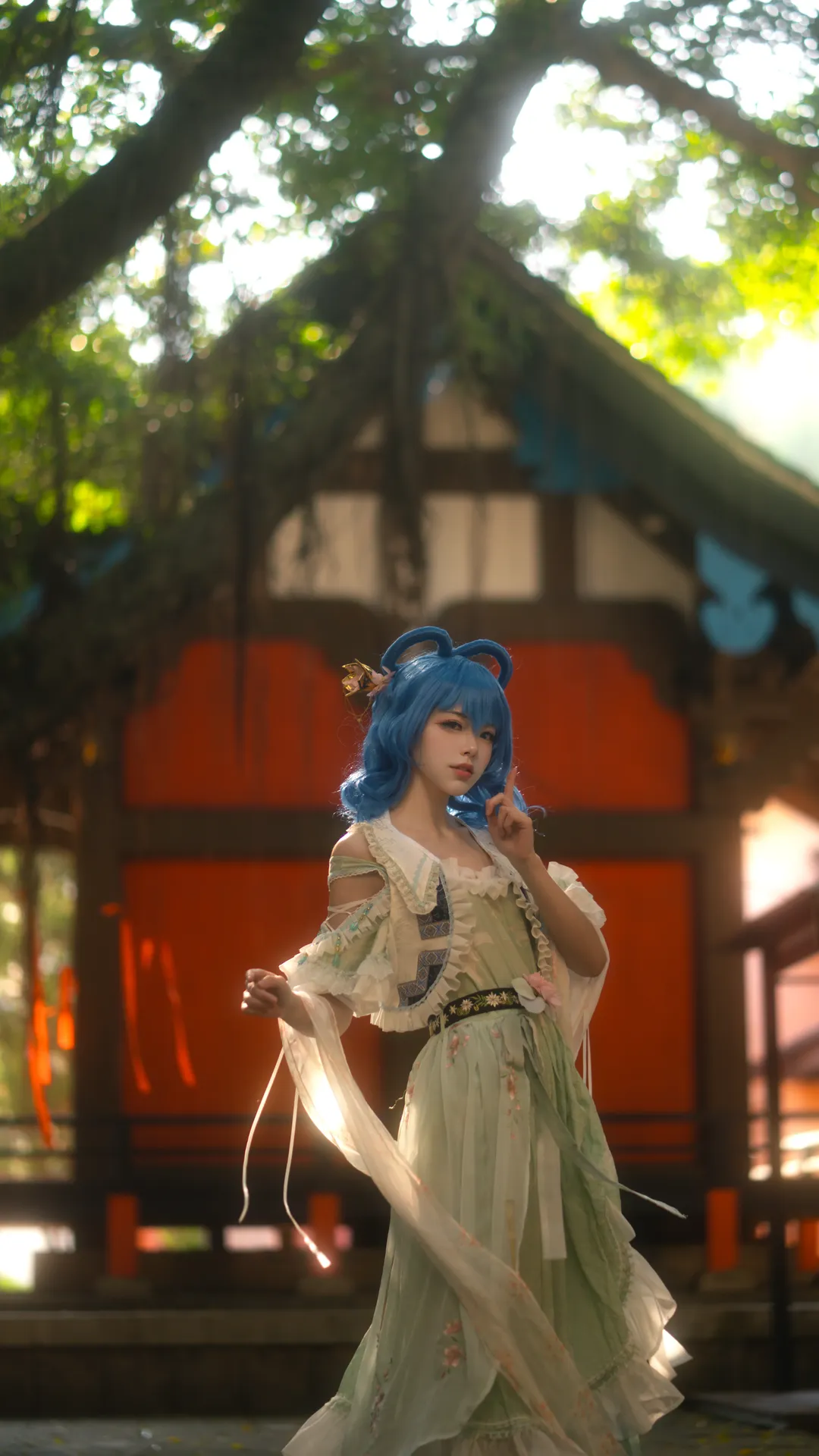 [Seiga Kaku Cosplay] Lady Seiga in Touhou Project: Casual Photoshoot in the Traditional Style Woods - Image 2