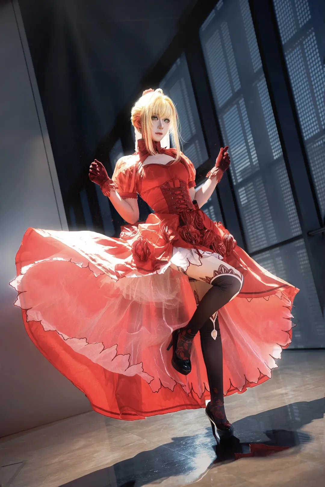 【尼禄cos】为了完美还原Fate/Grand Order的罗马一枝花的拍摄心得 - 第 2 张