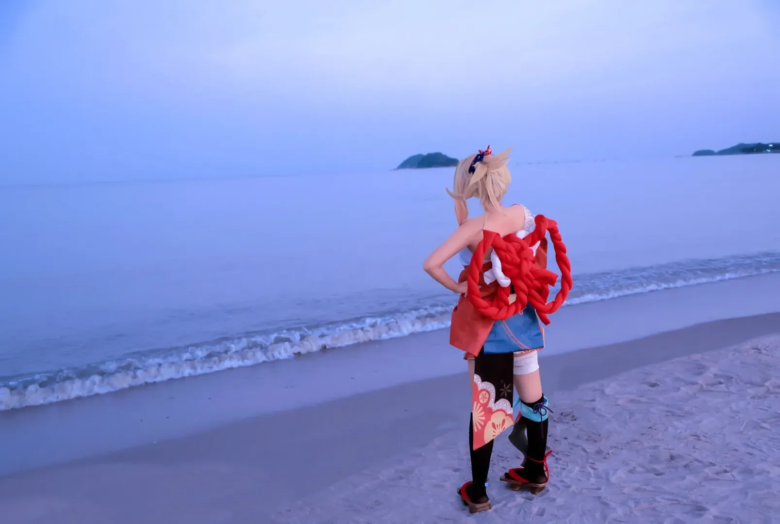 【宵宫cos】原神中的夏日烟火，海风也吹不散的热情。 - 第 3 张