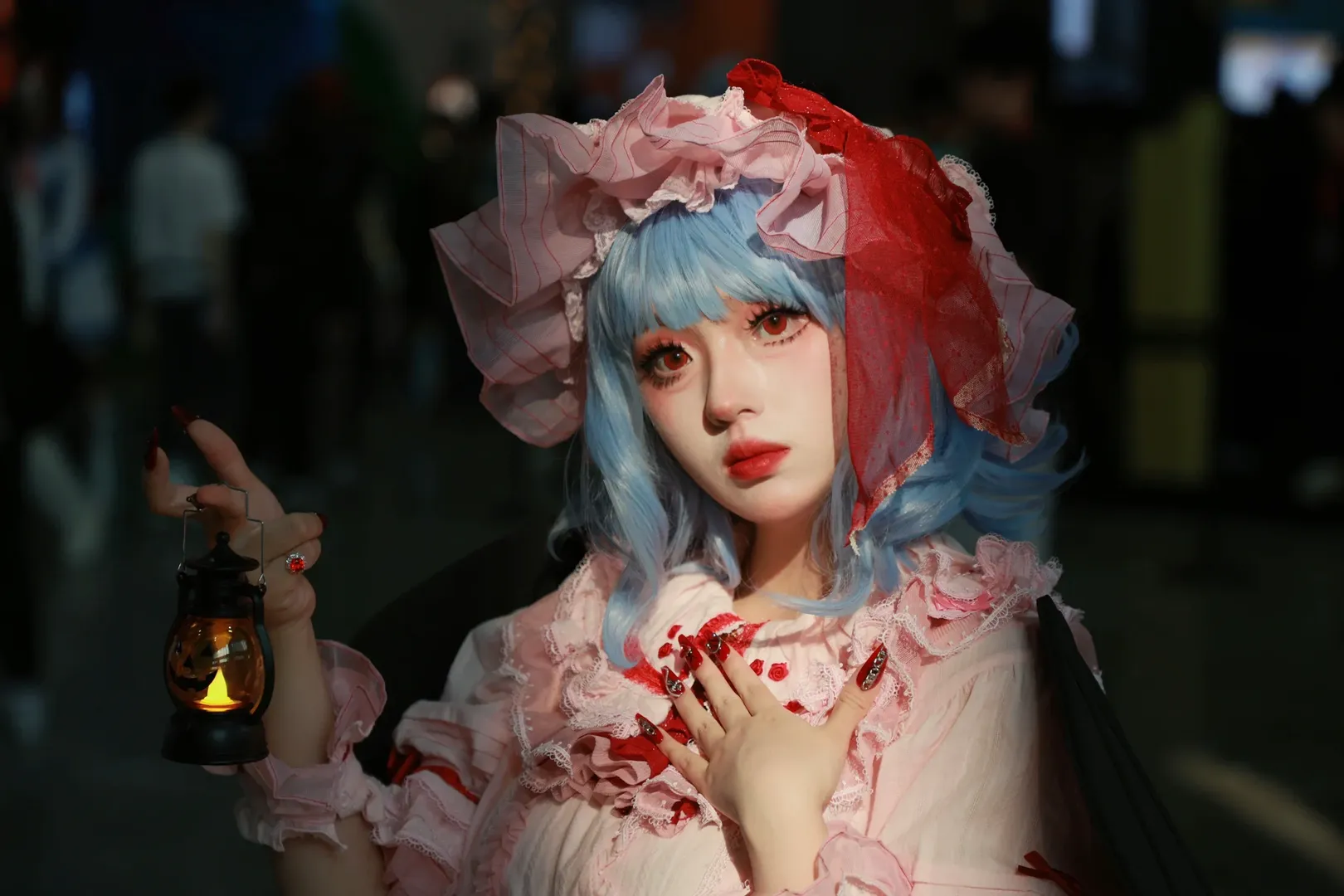 【蕾米莉亚·斯卡蕾特cos】东方project永远鲜红的幼月，漫展返图 - 第 2 张