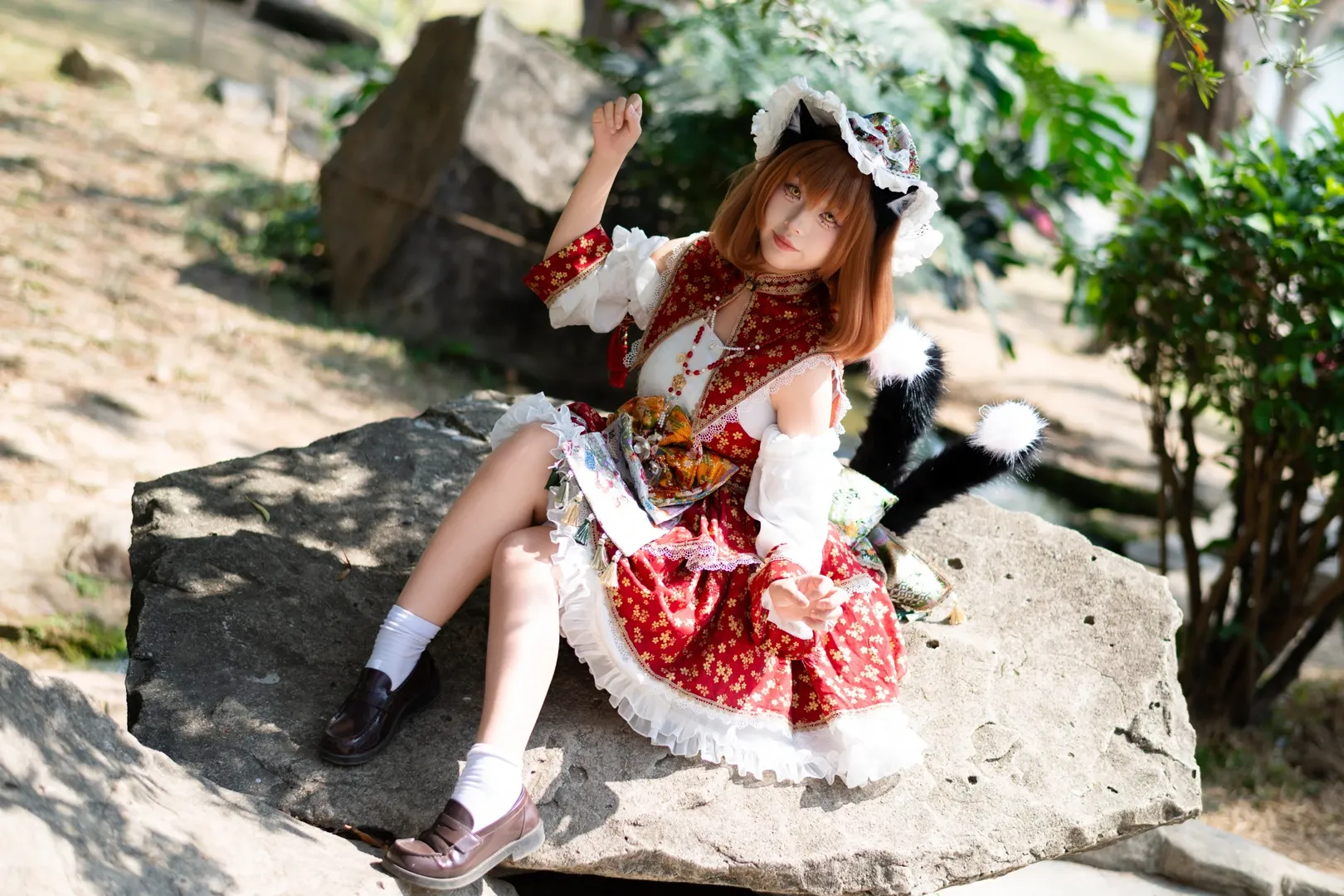 【Chen cosplay】Touhou Project: The Red Dress Cat Girl by the Fountain - Image 8