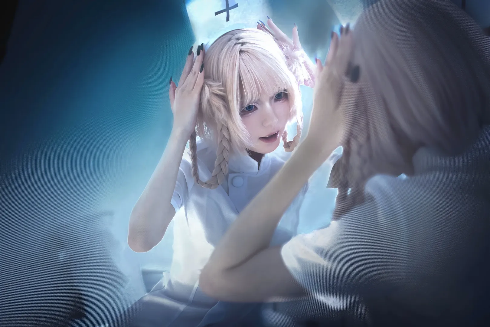 【七草荠cos】彻夜之歌的医疗系吸血鬼氛围 - 第 1 张