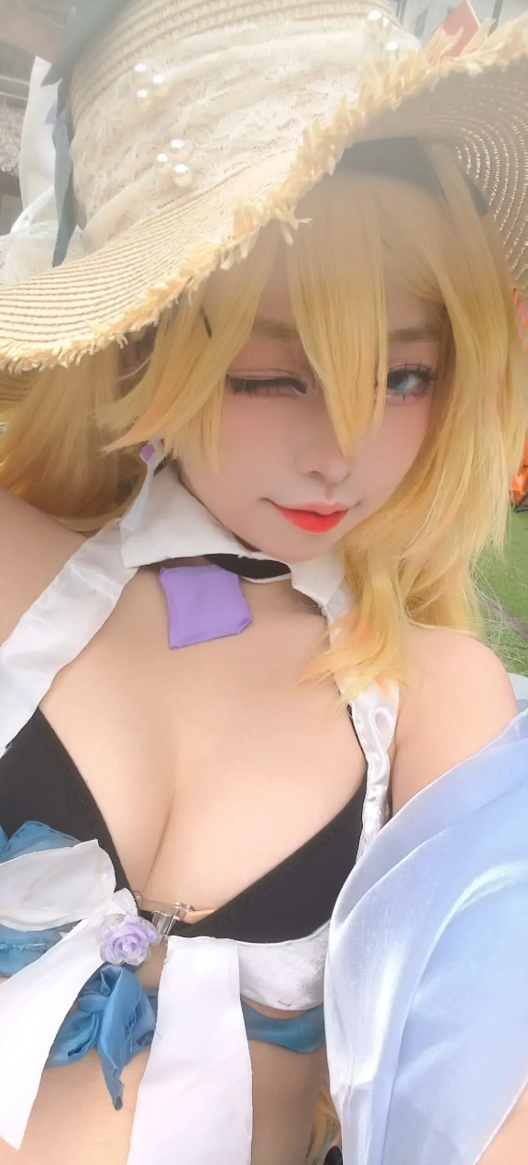 【幽兰黛尔cos】崩坏3夏日泳装，仰拍视角下的清爽与性感 - 第 1 张