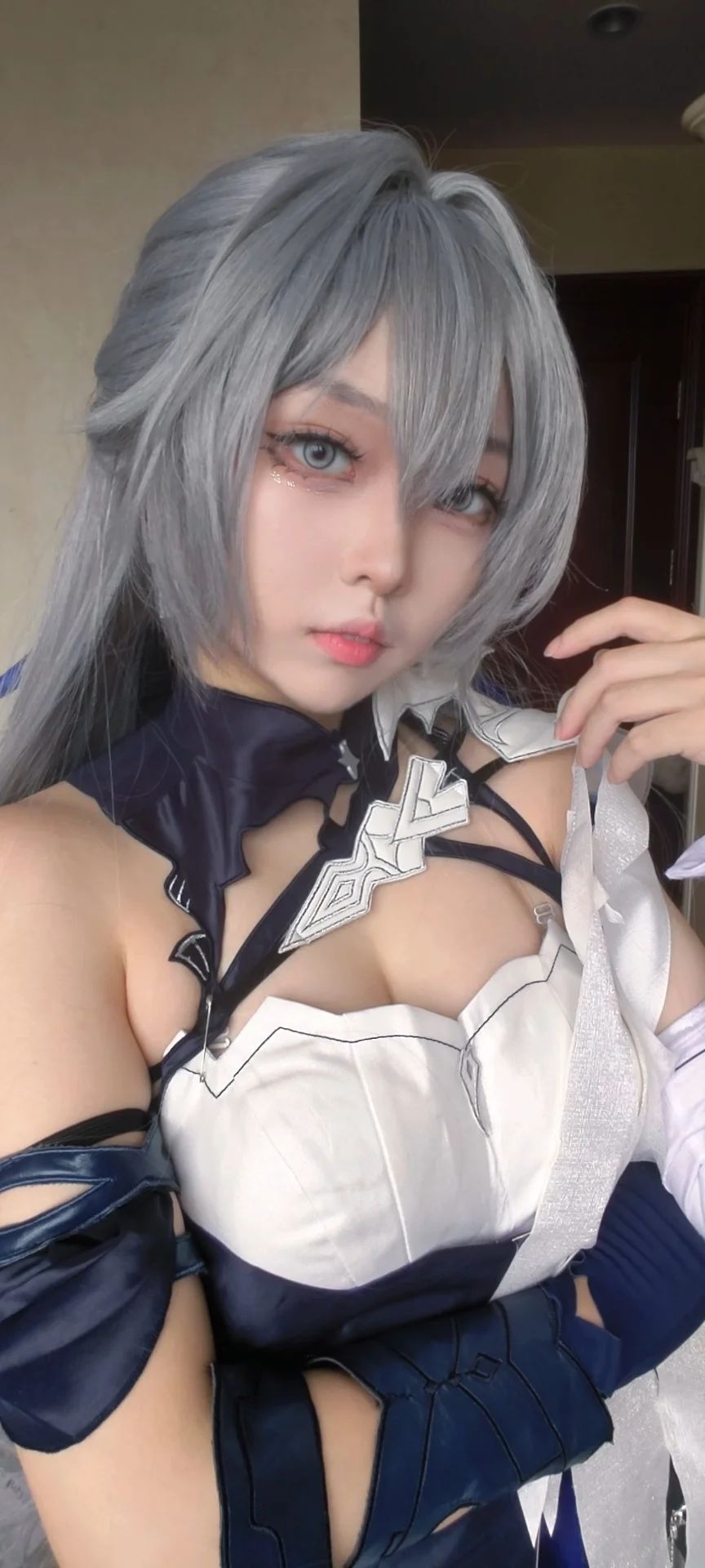 【布洛妮娅cos】崩坏3次生银翼试妆记录 - 第 1 张