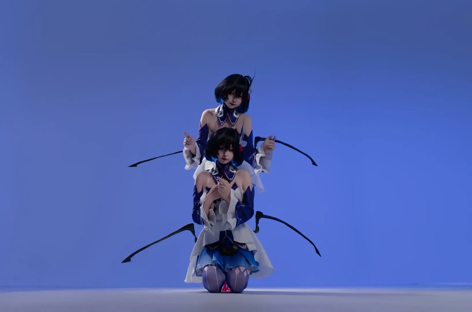 【希儿cos】崩坏3幻海梦蝶，一人分饰双倍同步感 - 第 3 张