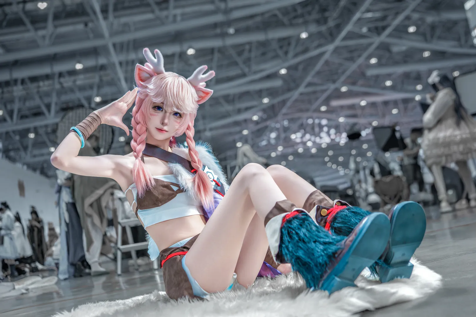 【ヨヨ姫コスプレ】会場に現れた7つ目の神装備 - 1 枚目