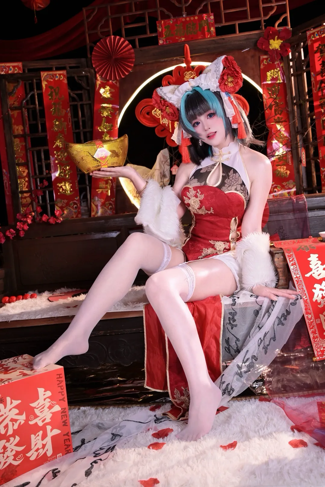 【柴郡cos】碧蓝航线新春贺岁，满屋子的喜庆感