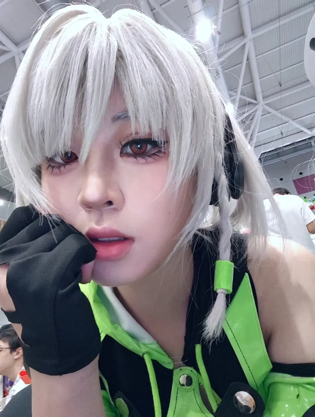 【安比德玛拉cos】绝区零里沉着冷静的少女现身深圳电玩节 - 第 2 张