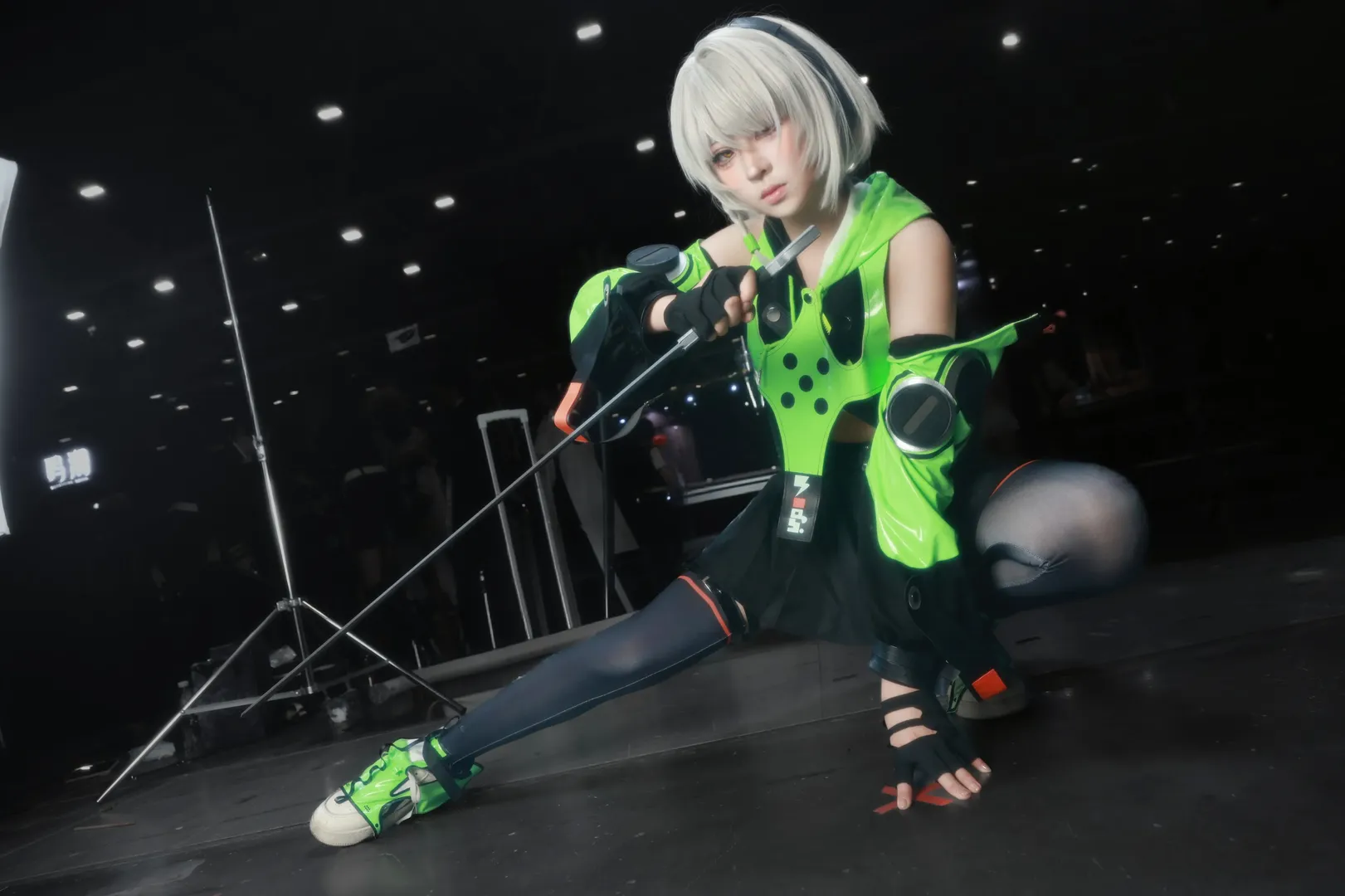 【アンビー・デマラ コスプレ】ゼンレスゾーンゼロのイベント写真、いつでも戦闘態勢 - 4 枚目