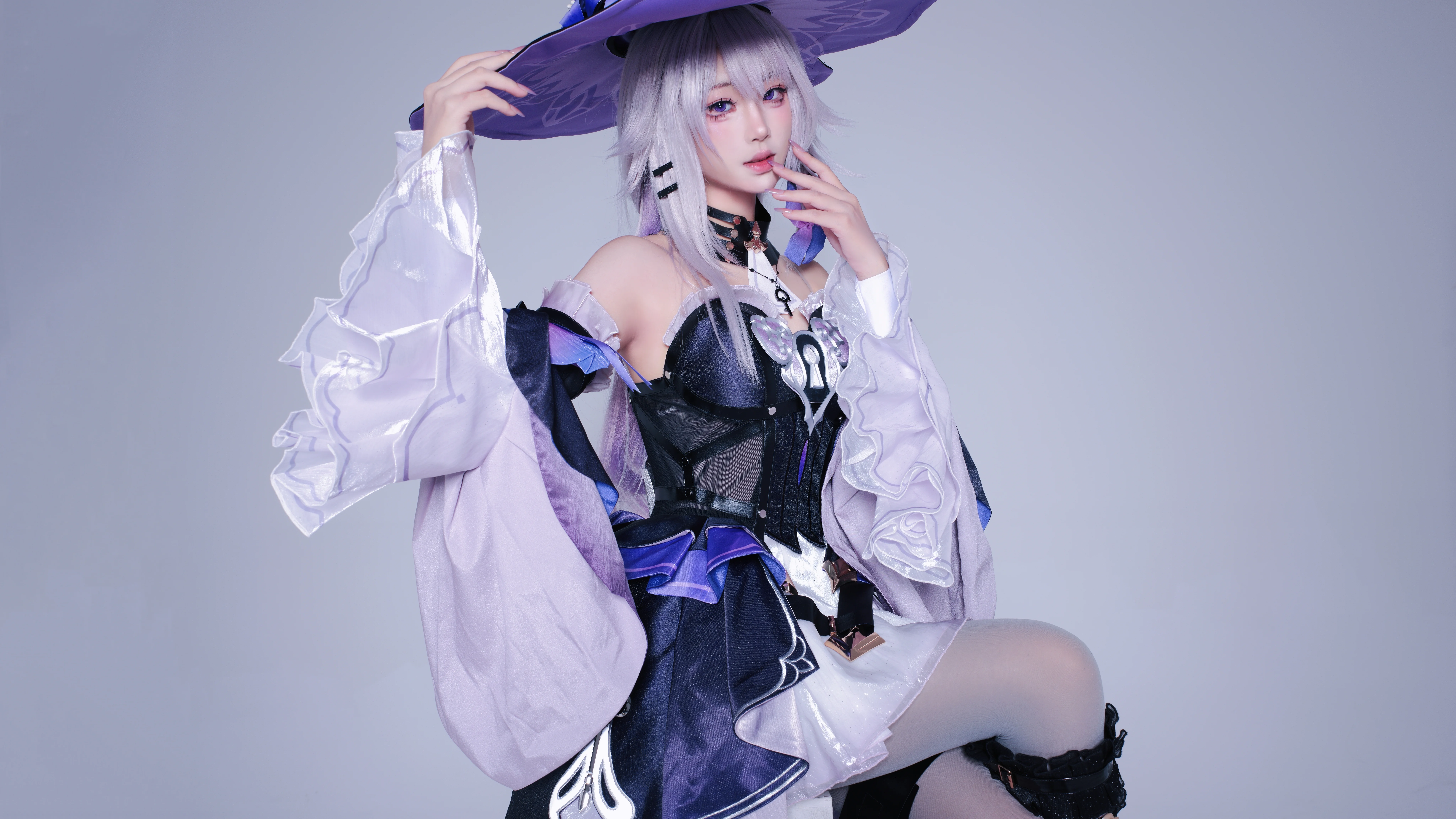 【大黑塔cos】帽子尖尖的魔女，星穹列车的优雅身影 - 第 2 张