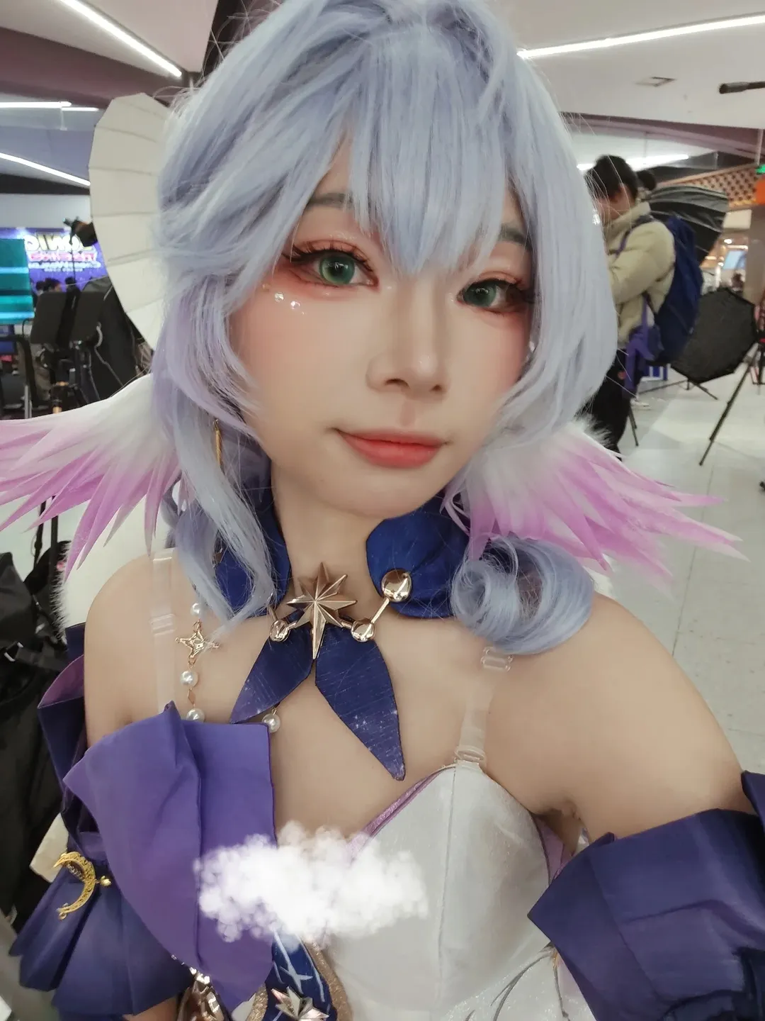 【知更鸟cos】星期日该看小鸟啦，崩坏星穹铁道的匹诺康尼巨星 - 第 3 张