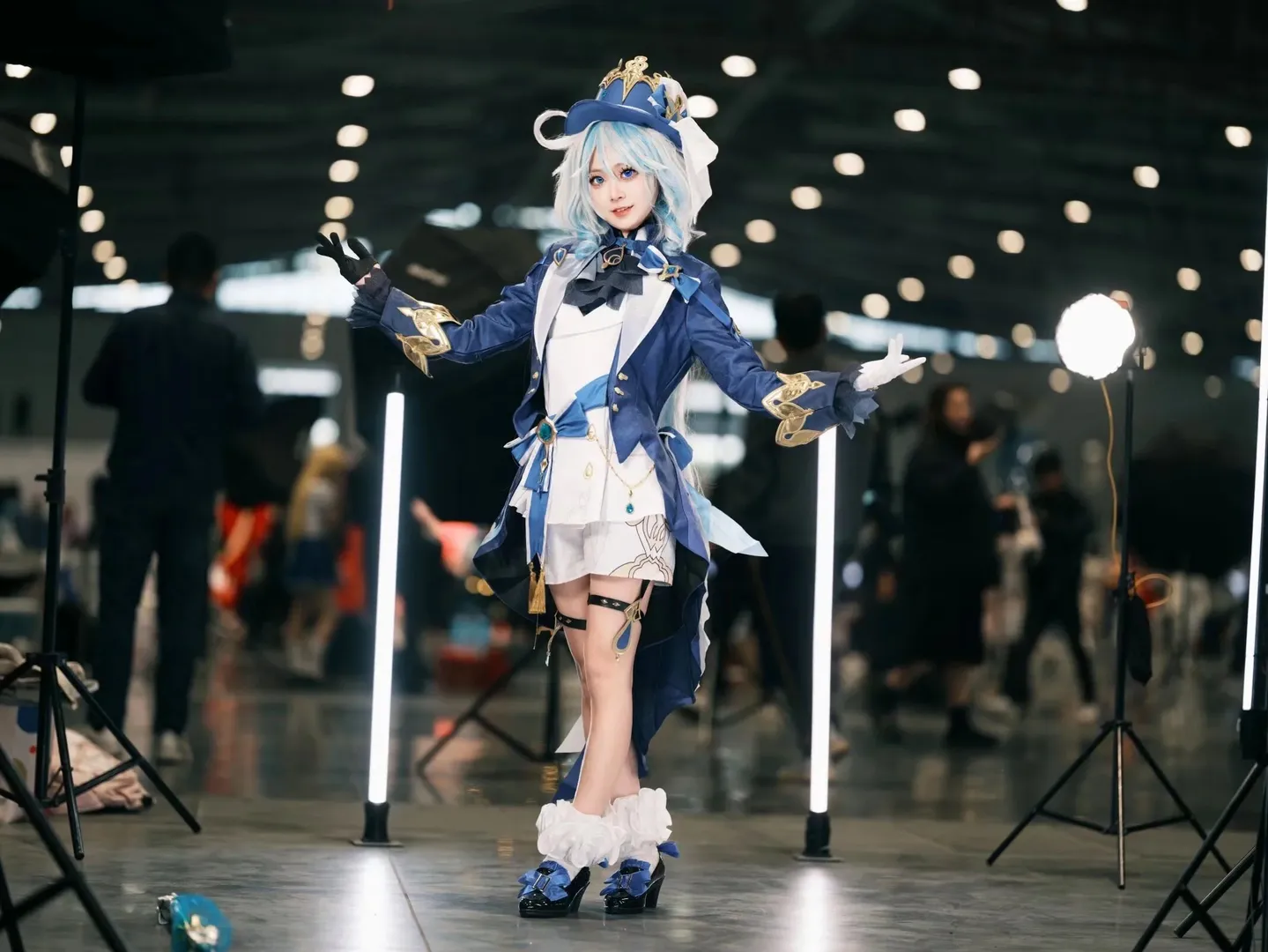 【芙宁娜cos】漫展手杖动作参考与持杖姿势分享 - 第 10 张