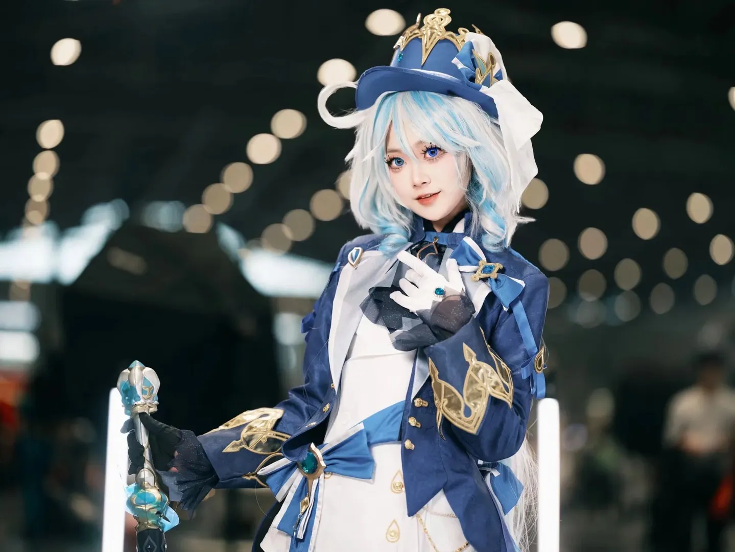 【芙宁娜cos】漫展手杖动作参考与持杖姿势分享 - 第 4 张