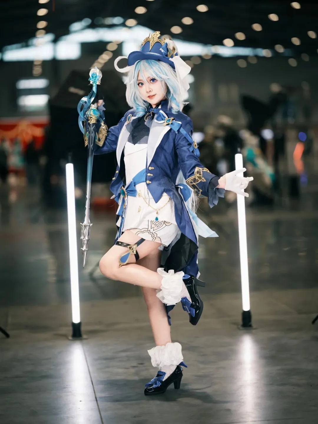【芙宁娜cos】漫展手杖动作参考与持杖姿势分享