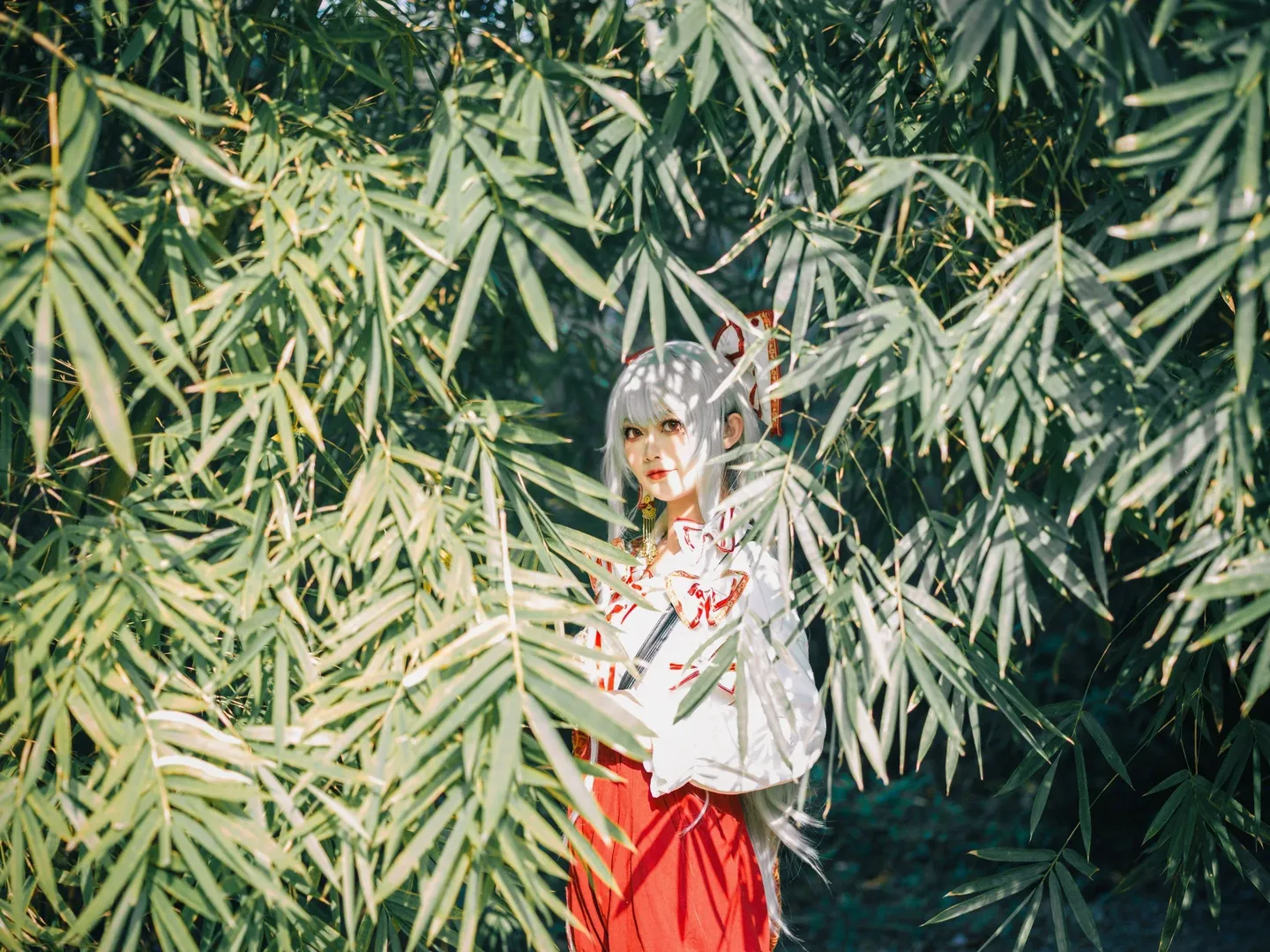【藤原妹红cos】竹林里的不死火鸟，红白交织的生存哲学 - 第 8 张