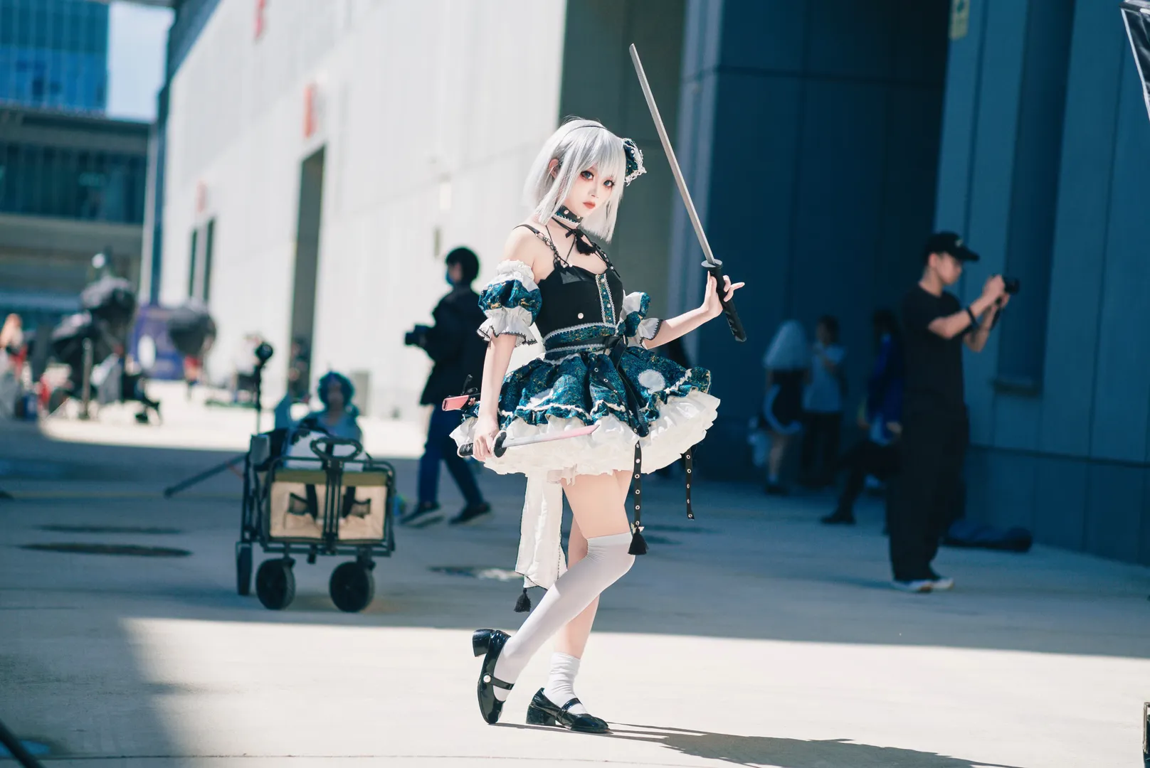 【魂魄妖梦cos】白玉楼的庭师，挥剑的瞬间捕捉 - 第 3 张