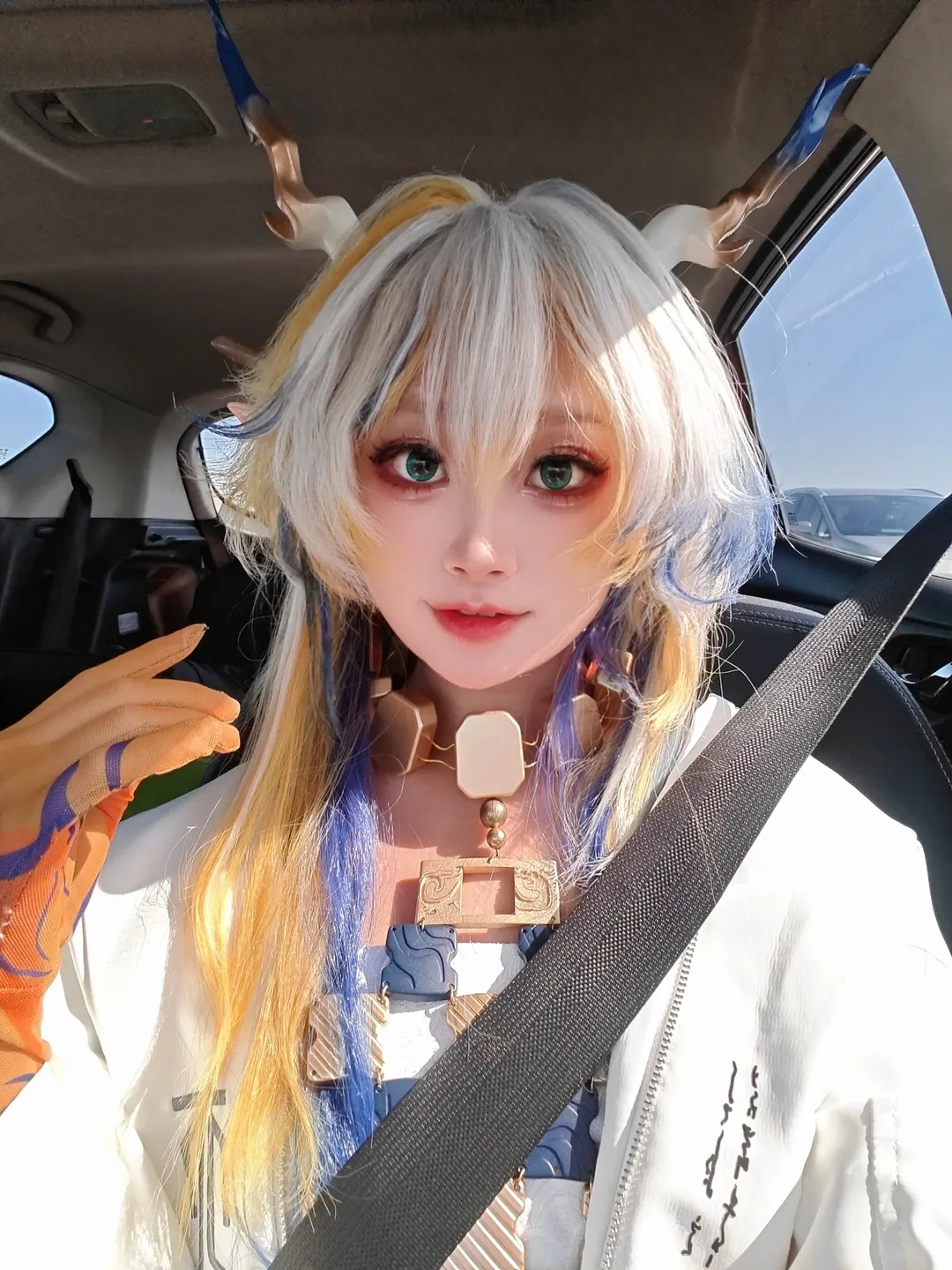【黍cos】坐在车上准备去稻田里种田 - 第 3 张