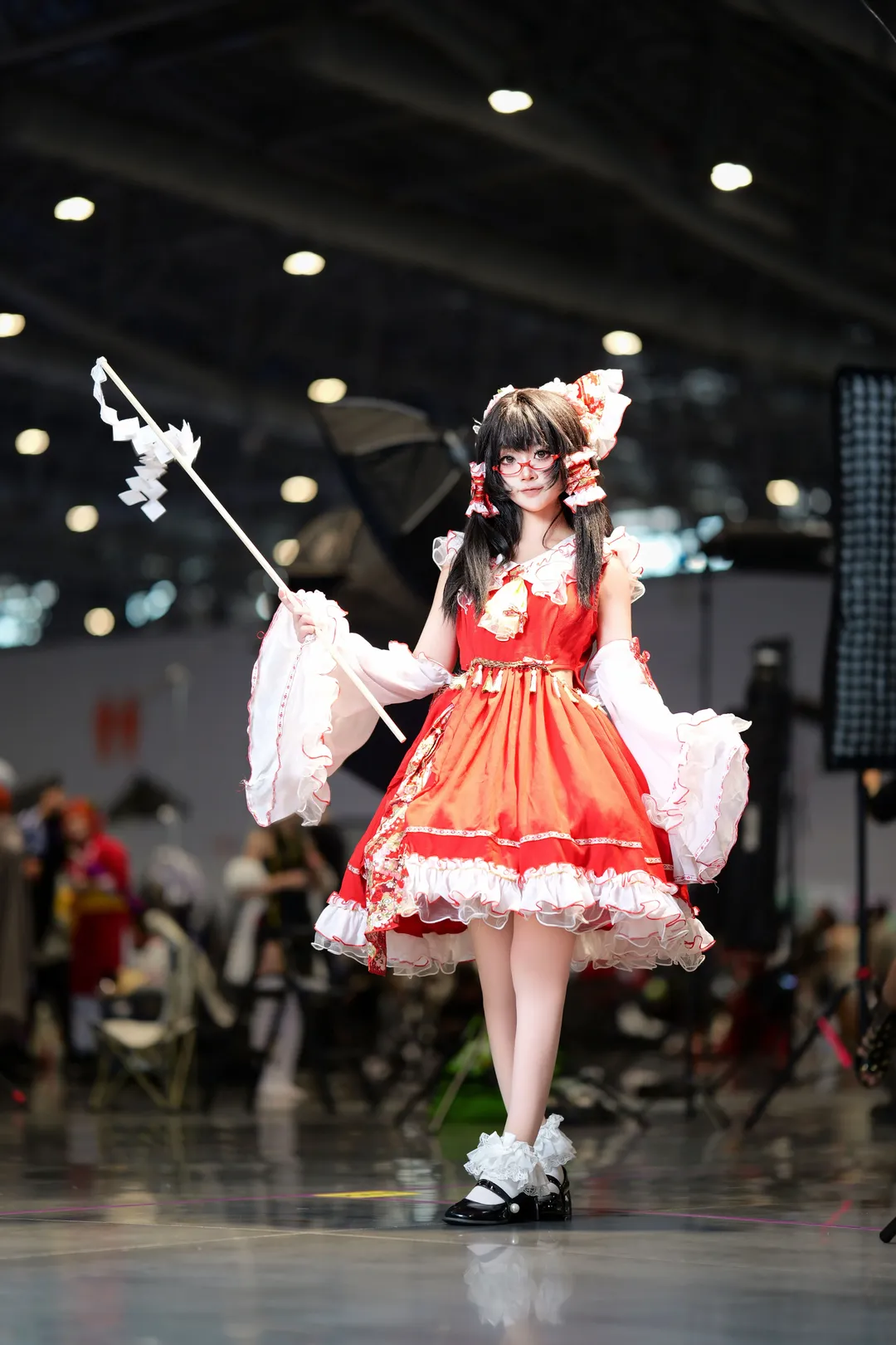 【博丽灵梦cos】东方project红白巫女漫展动态出片 - 第 5 张