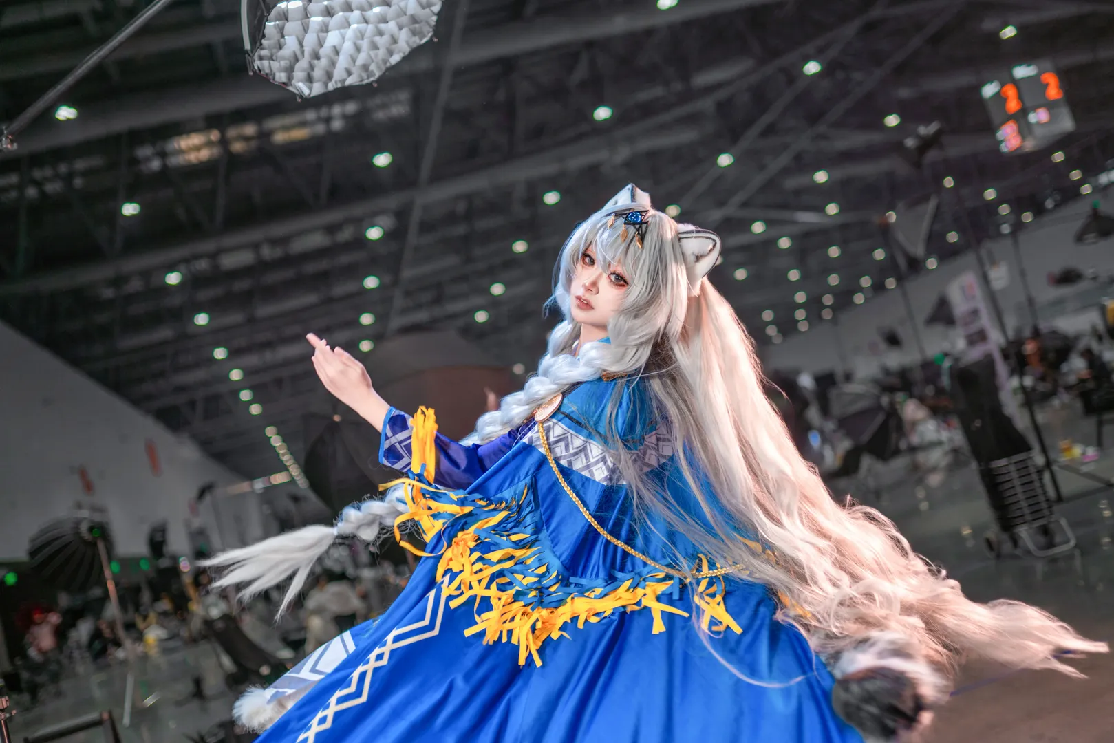 【初雪cos】明日方舟圣聆初雪，漫展场照不负期待 - 第 8 张