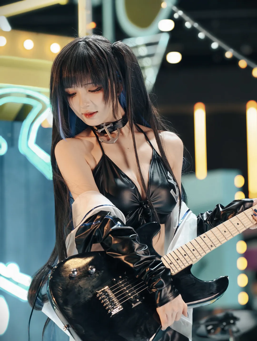 【アズールレーン 公式コスプレイヤーとのイベントでの撮影】コミックアップ31でのハイライト - 4 枚目