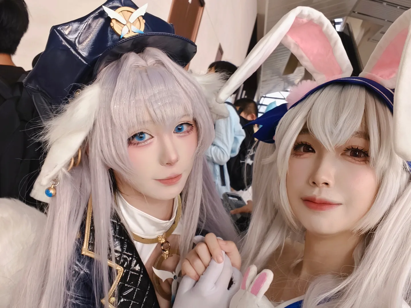 【アズールレーン ラフィー コスプレ＆能代 コスプレ】真夏の清涼祭での記念ツーショット、イベント写真で感じる素敵な空気感 - 6 枚目