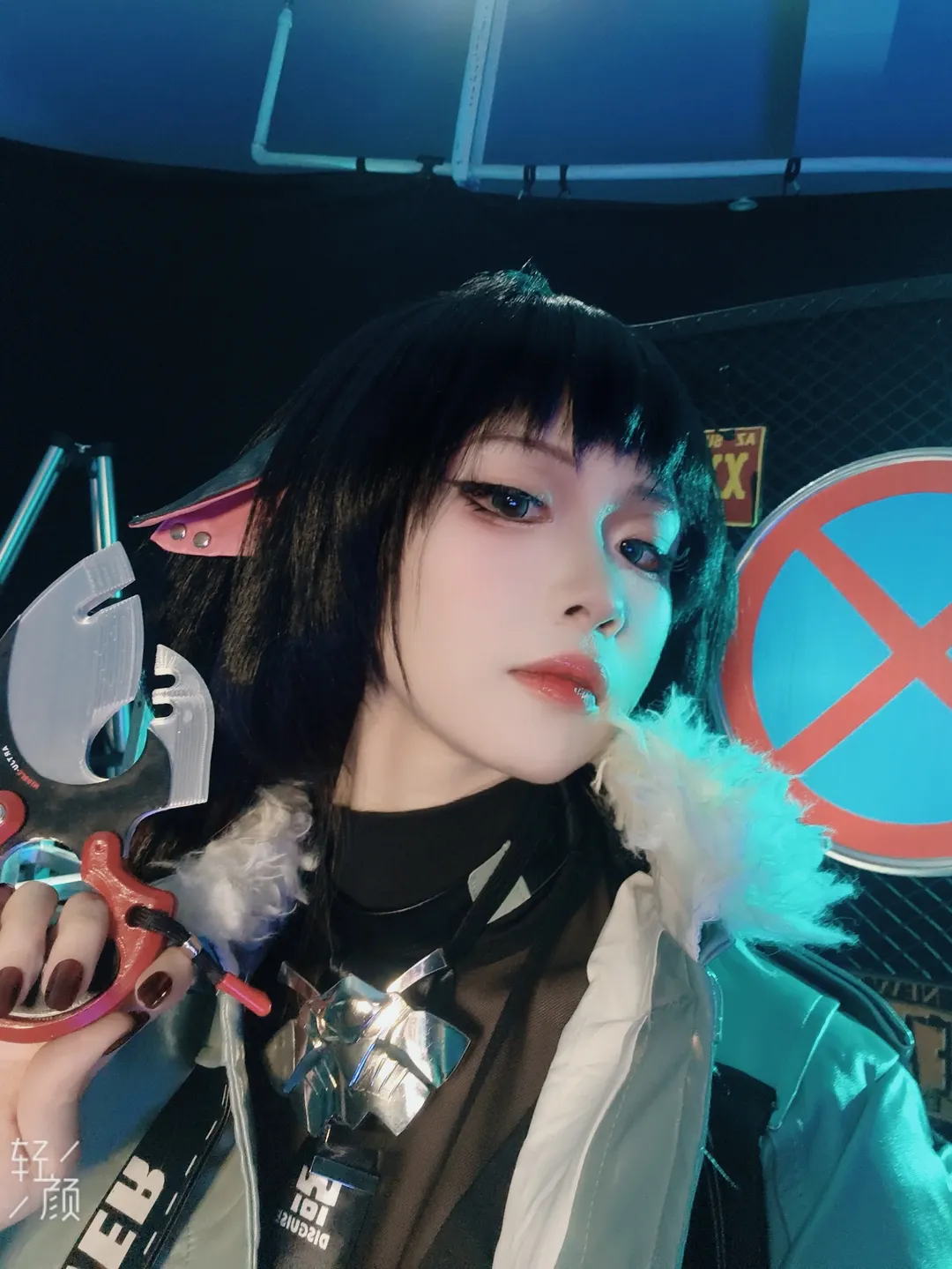 【简杜cos】绝区零特工展现，兽耳与战术夹克的硬核结合 - 第 1 张