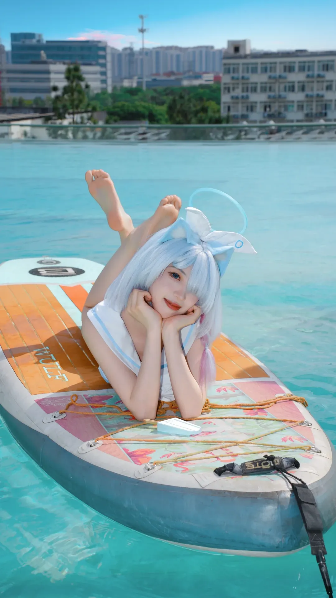 【阿罗娜cos】蔚蓝档案天台泳池，夏日水上派对时光 - 第 3 张