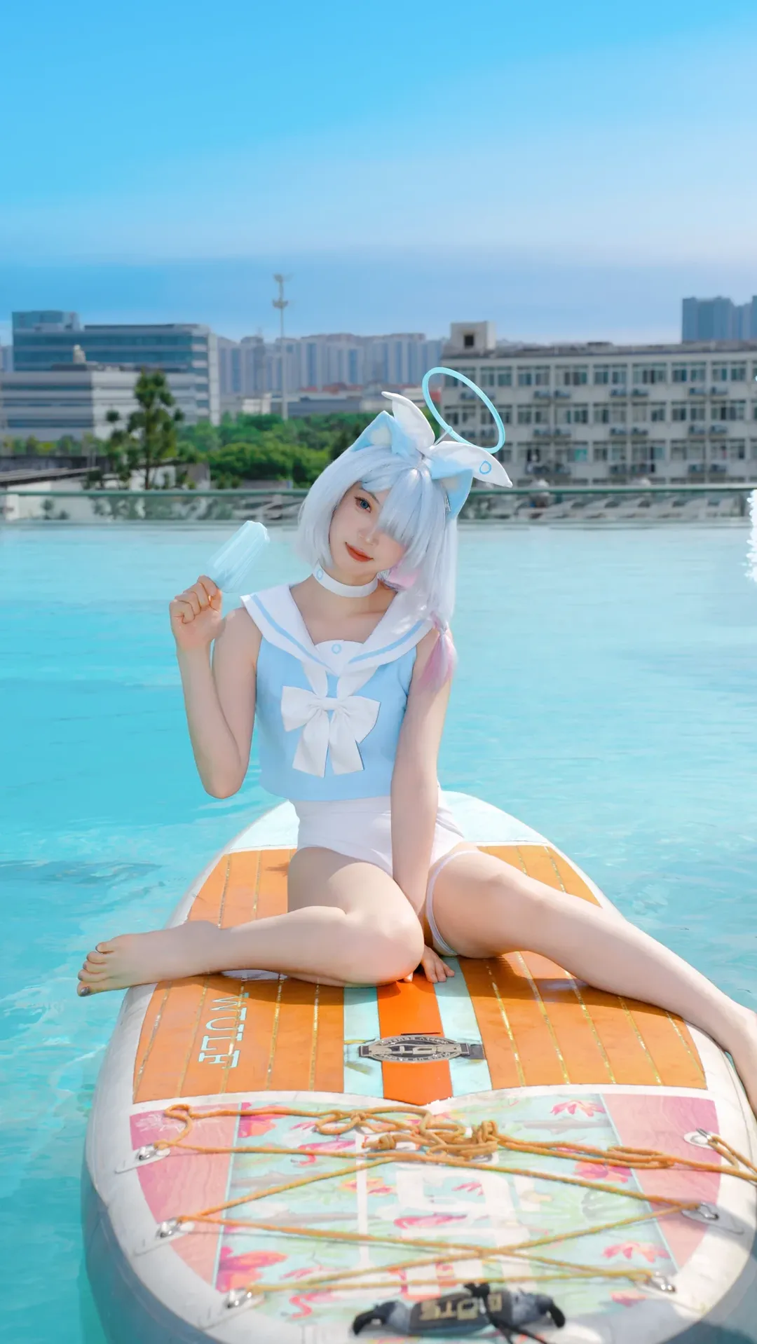 【阿罗娜cos】蔚蓝档案天台泳池，夏日水上派对时光