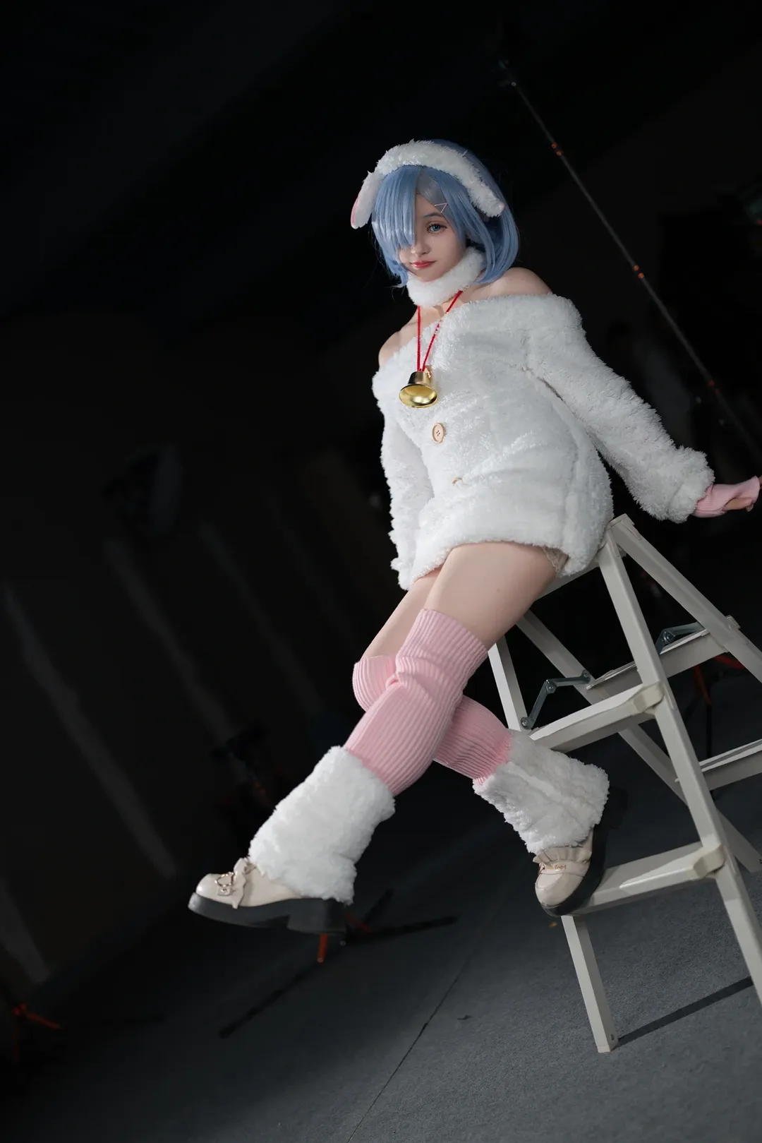 【雷姆cos】re0从零开始的异世界生活，小绵羊萌系坐姿动作参考 - 第 2 张