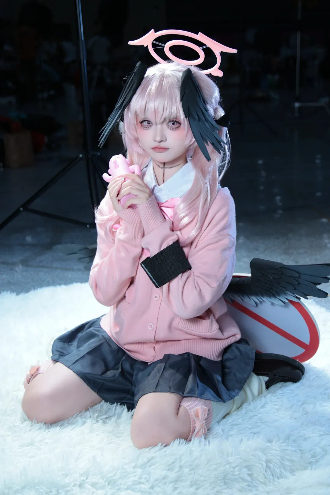 【下江コハル コスプレ】ブルーアーカイブ 同人JK制服、禁止看板を掲げてエッチはダメ！ - 9 枚目