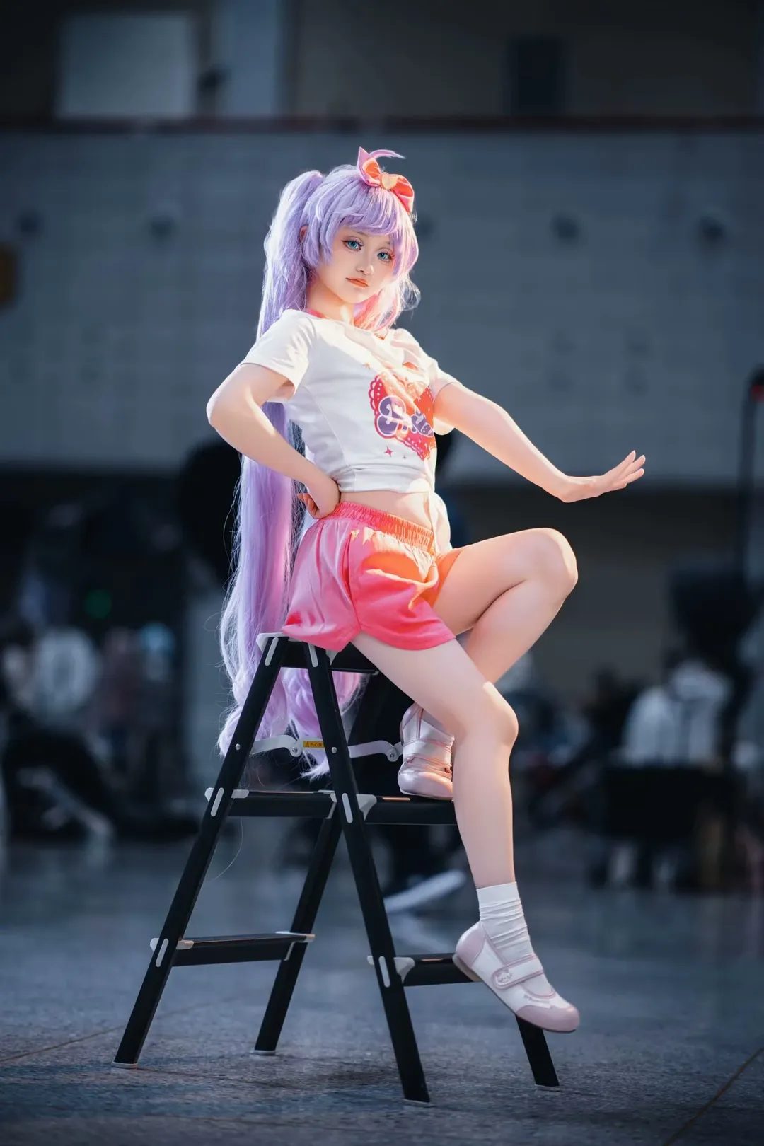 【真中啦啦cos】聊聊美妙天堂训练服的动作与构图