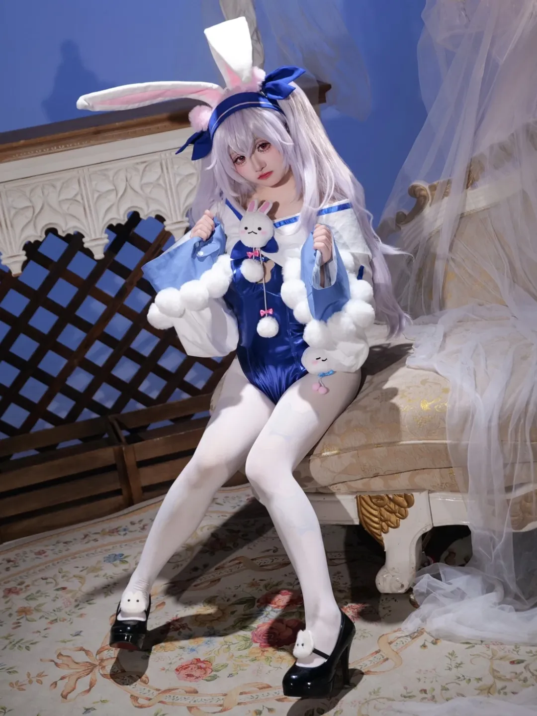 【拉菲cos】碧蓝航线兔女郎，白丝与毛绒兔耳的梦幻搭配