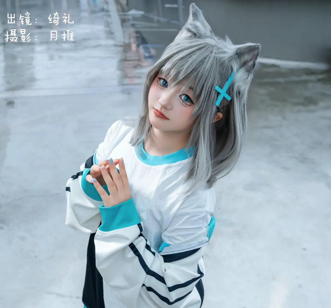 [Tachibana Hikari cosplay] Blue Archive Energetic Cheerleader — Elf Ears and White Tights Cosplay Shoot - Image 2