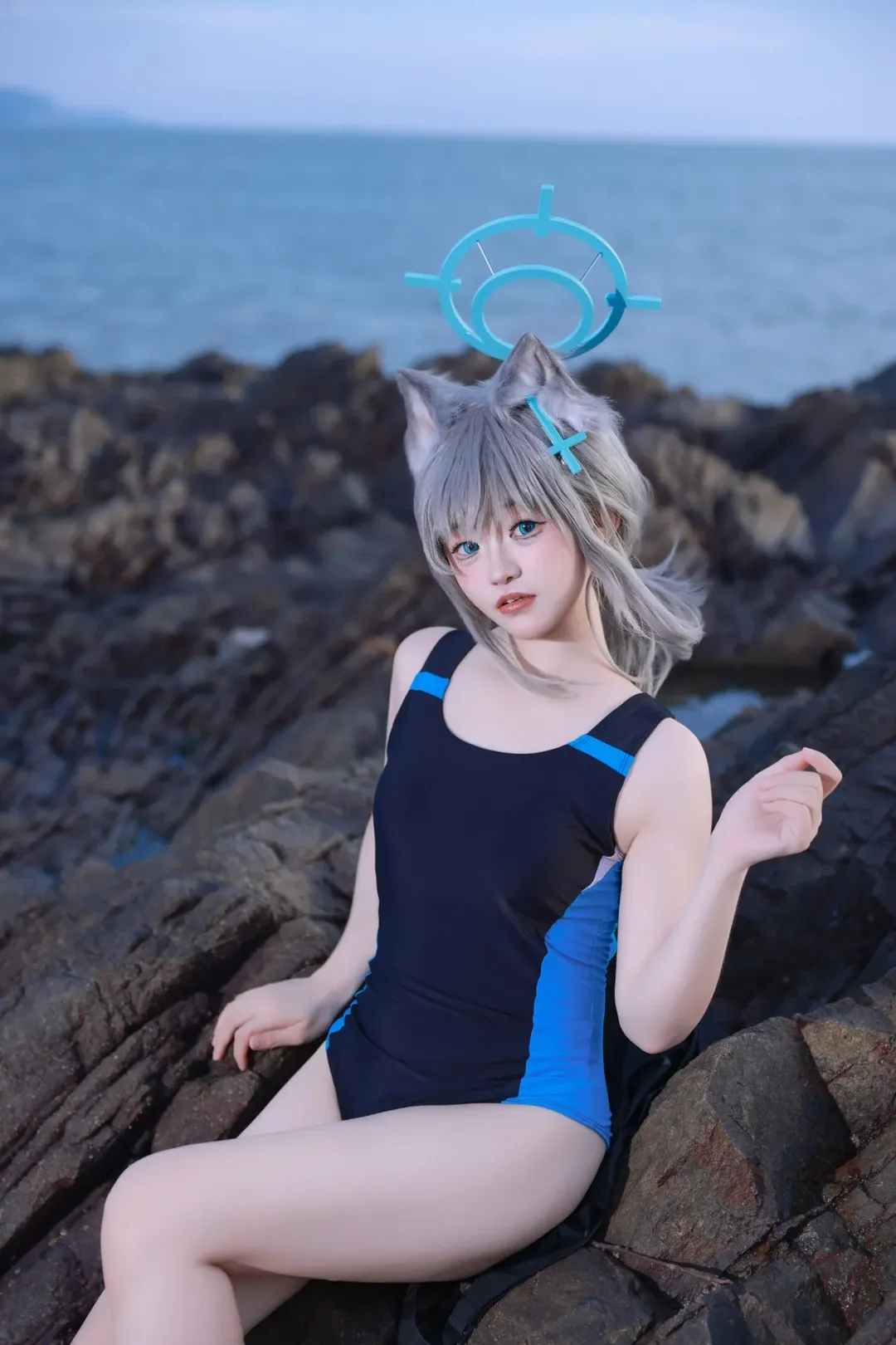 【砂狼白子cos】海风中的泳装，感受蔚蓝档案里的夏日氛围