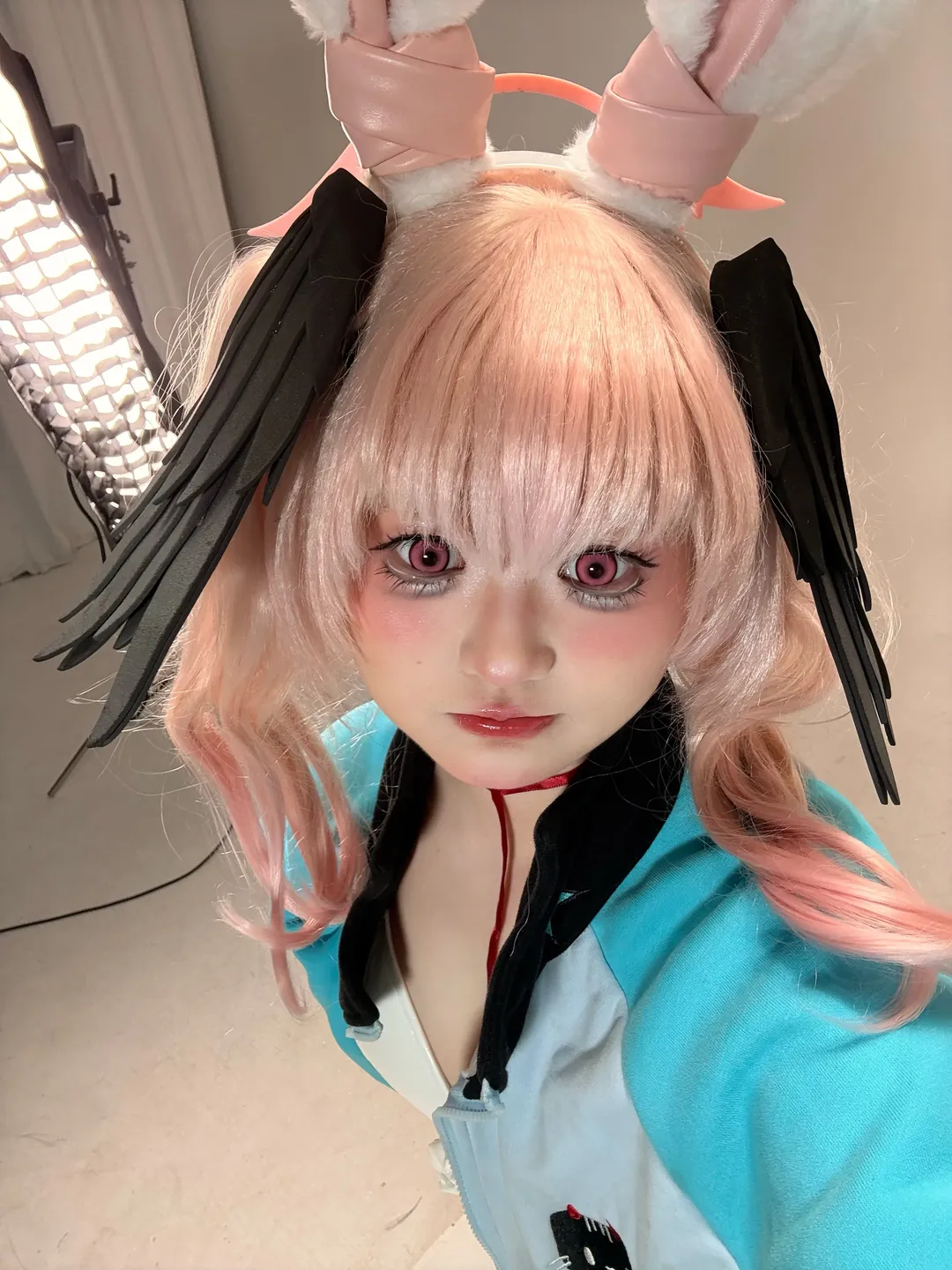 【下江小春cos】蔚蓝档案粉发天使的棚拍记录 - 第 3 张