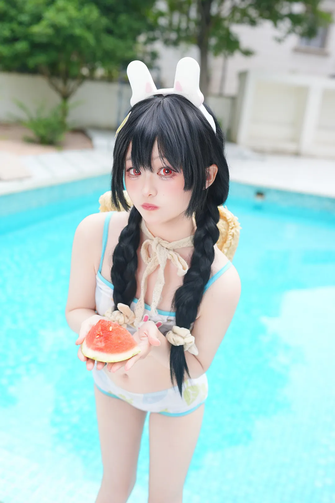 【霞泽美游cos】碧蓝档案夏日泳池边的解暑西瓜