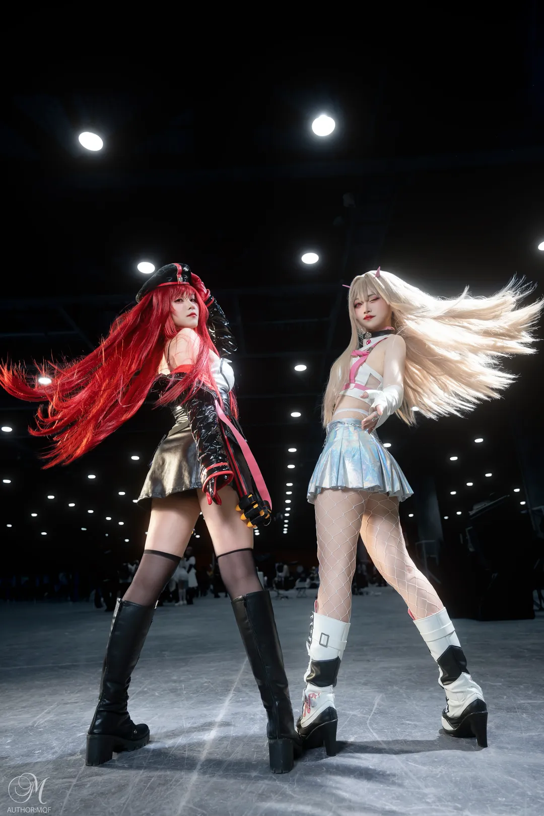 【拉毗&毒蛇cos】胜利女神双人场照，超广角记录萤火虫漫展