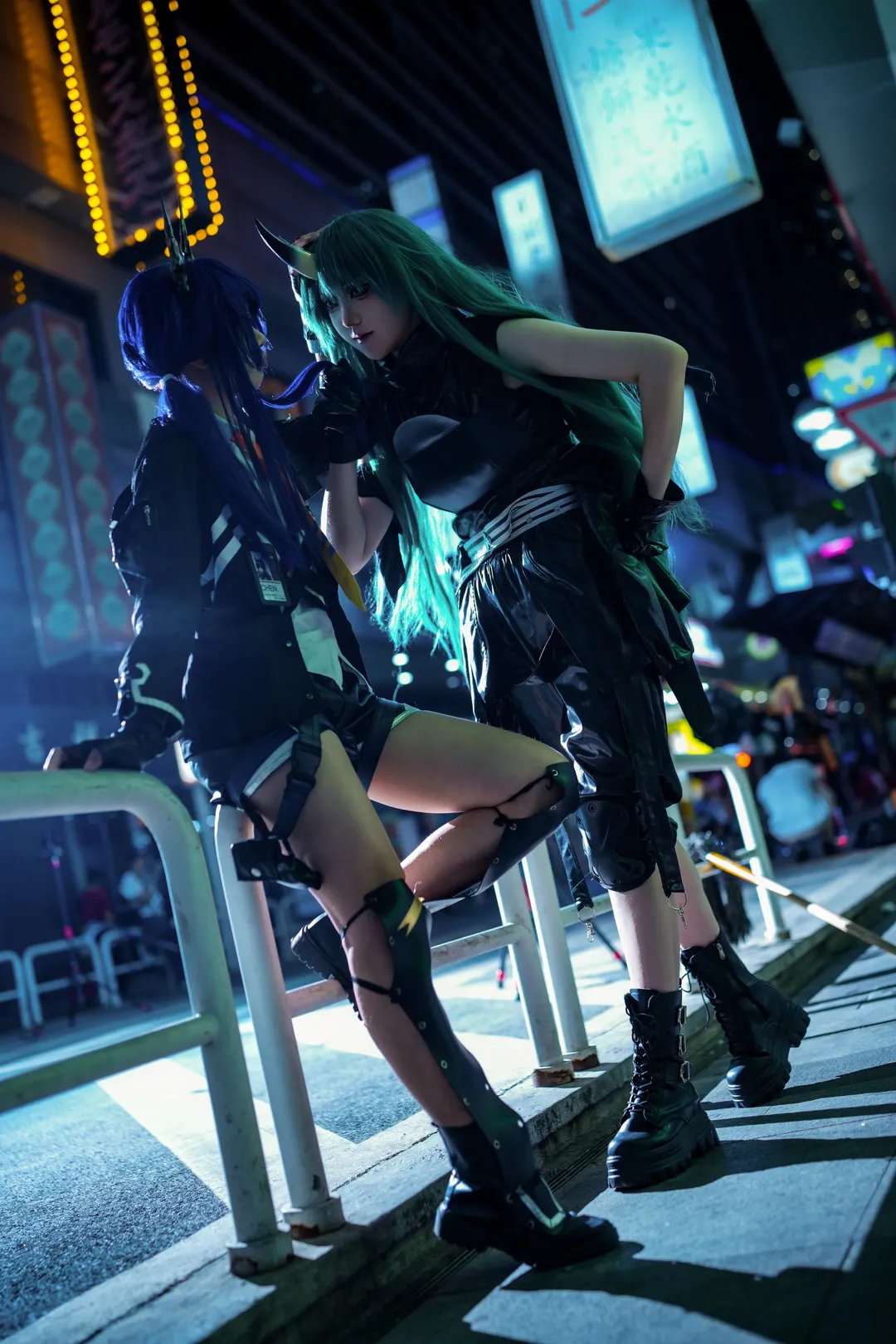 【星熊与陈晖洁cos】龙门近卫局双人夜巡时刻