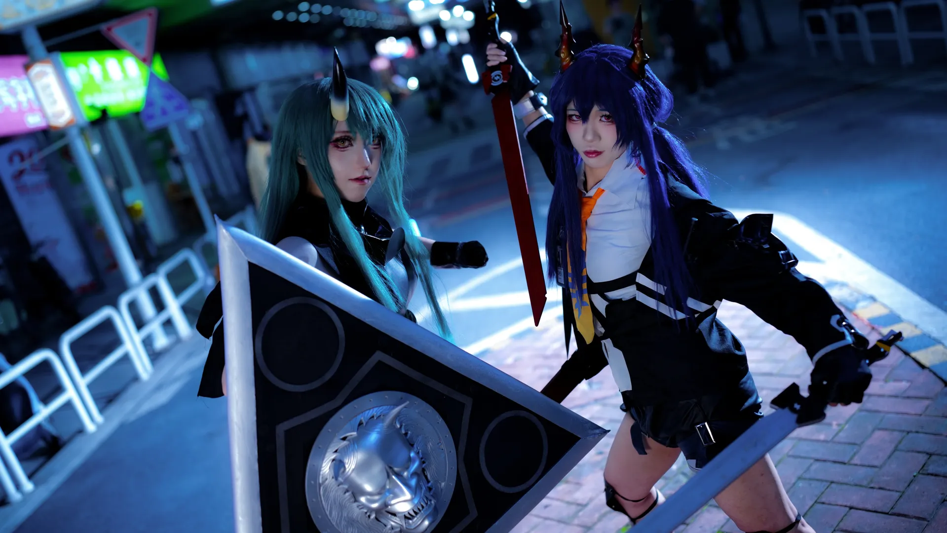 【星熊與陳cos】龍門近衛局雙人組，夜都市低視角出擊 - 第 2 張