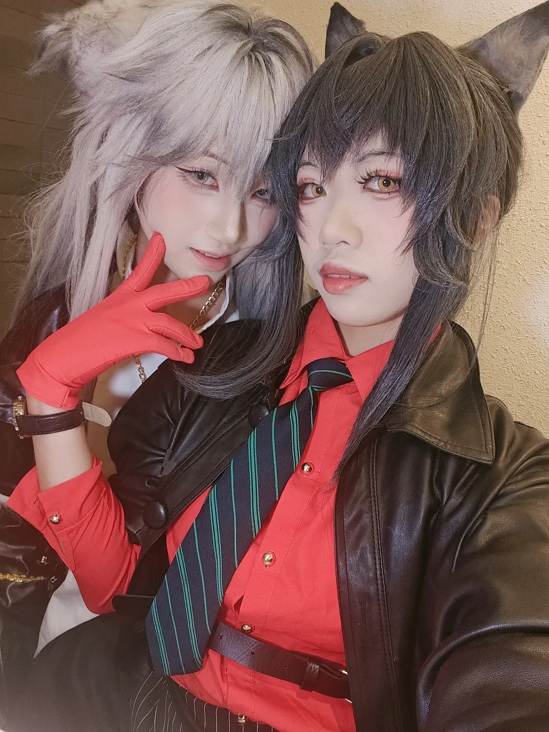 【テキサス コスプレ】アークナイツ 二匹の狼、高張力なリバ関係の自撮りに挑戦 - 9 枚目