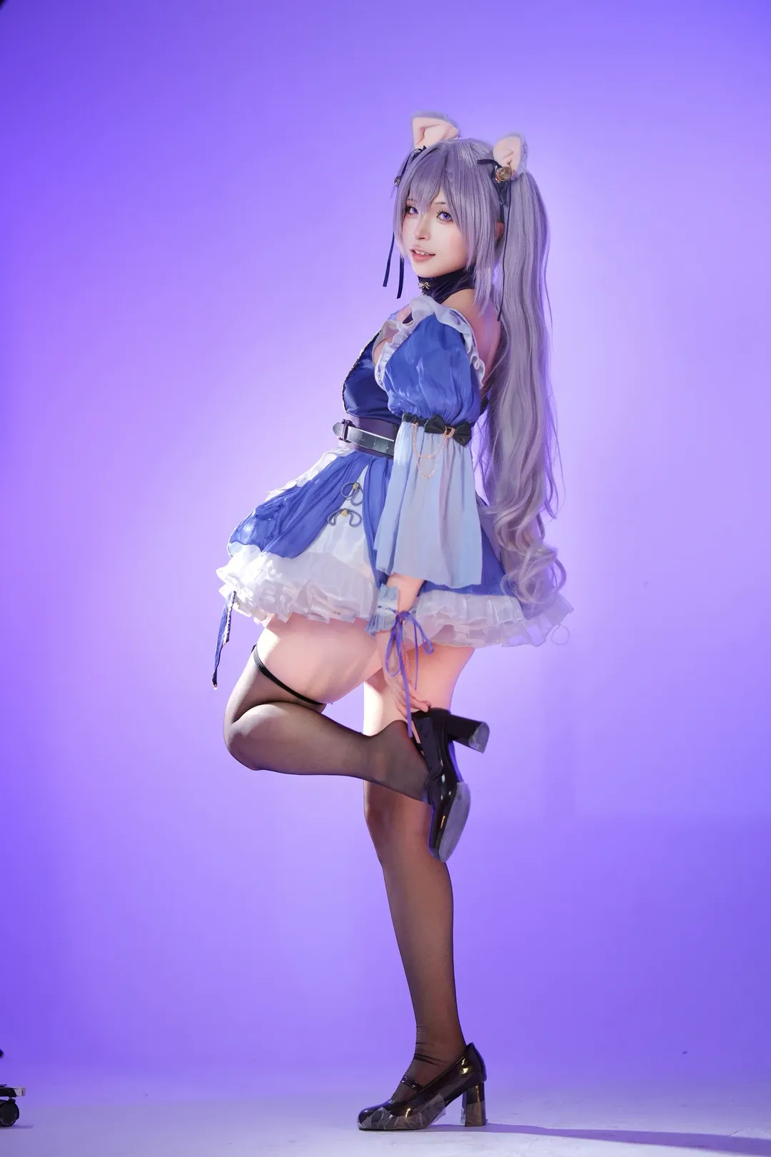 【刻晴cos】原神猫娘系女仆装，黑丝搭配展现反差魅力 - 第 1 张