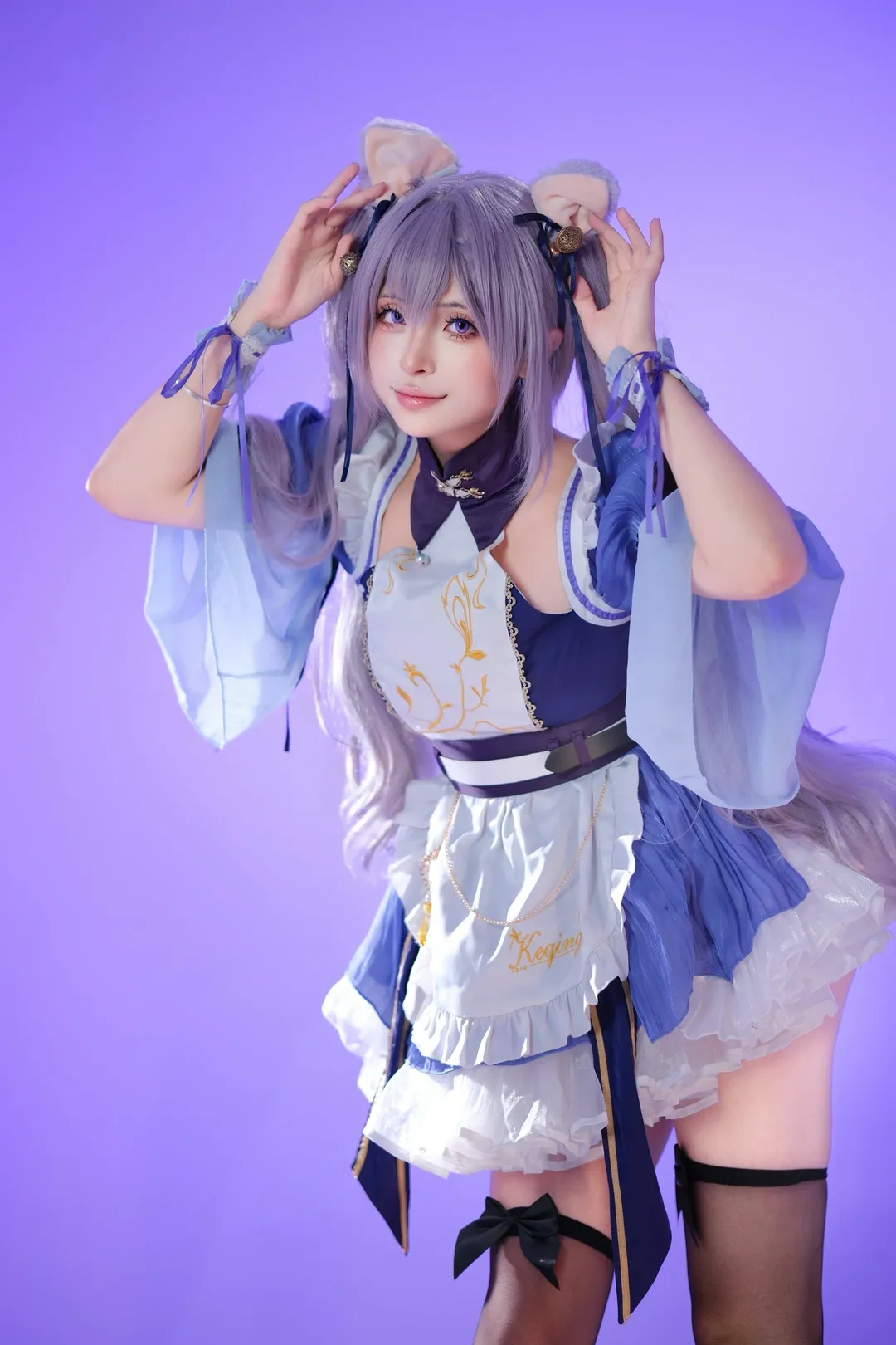 【刻晴cos】原神猫娘系女仆装，黑丝搭配展现反差魅力 - 第 2 张